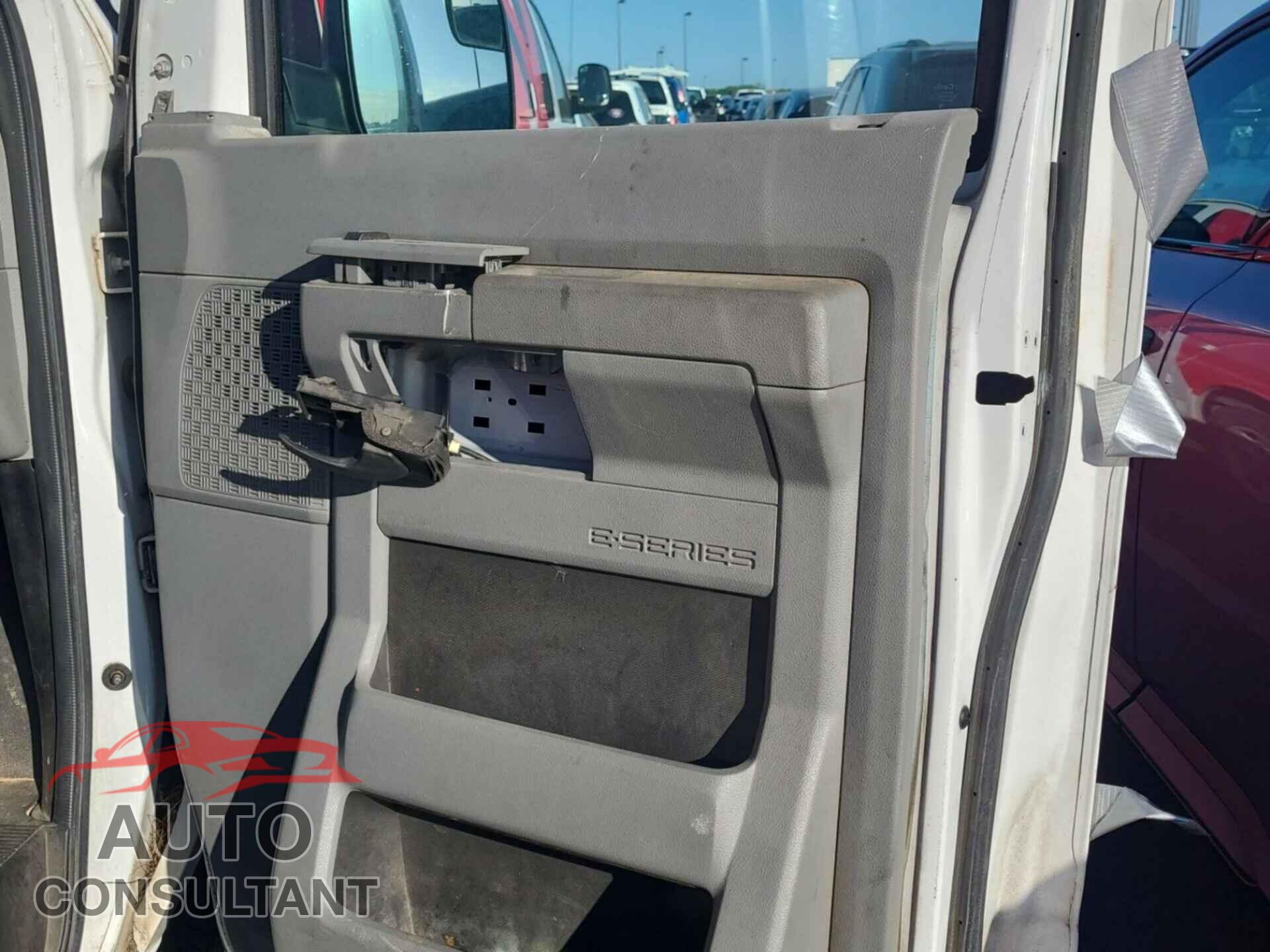 FORD ECONOLINE 2011 - 1FTNE2EL2BDA16265