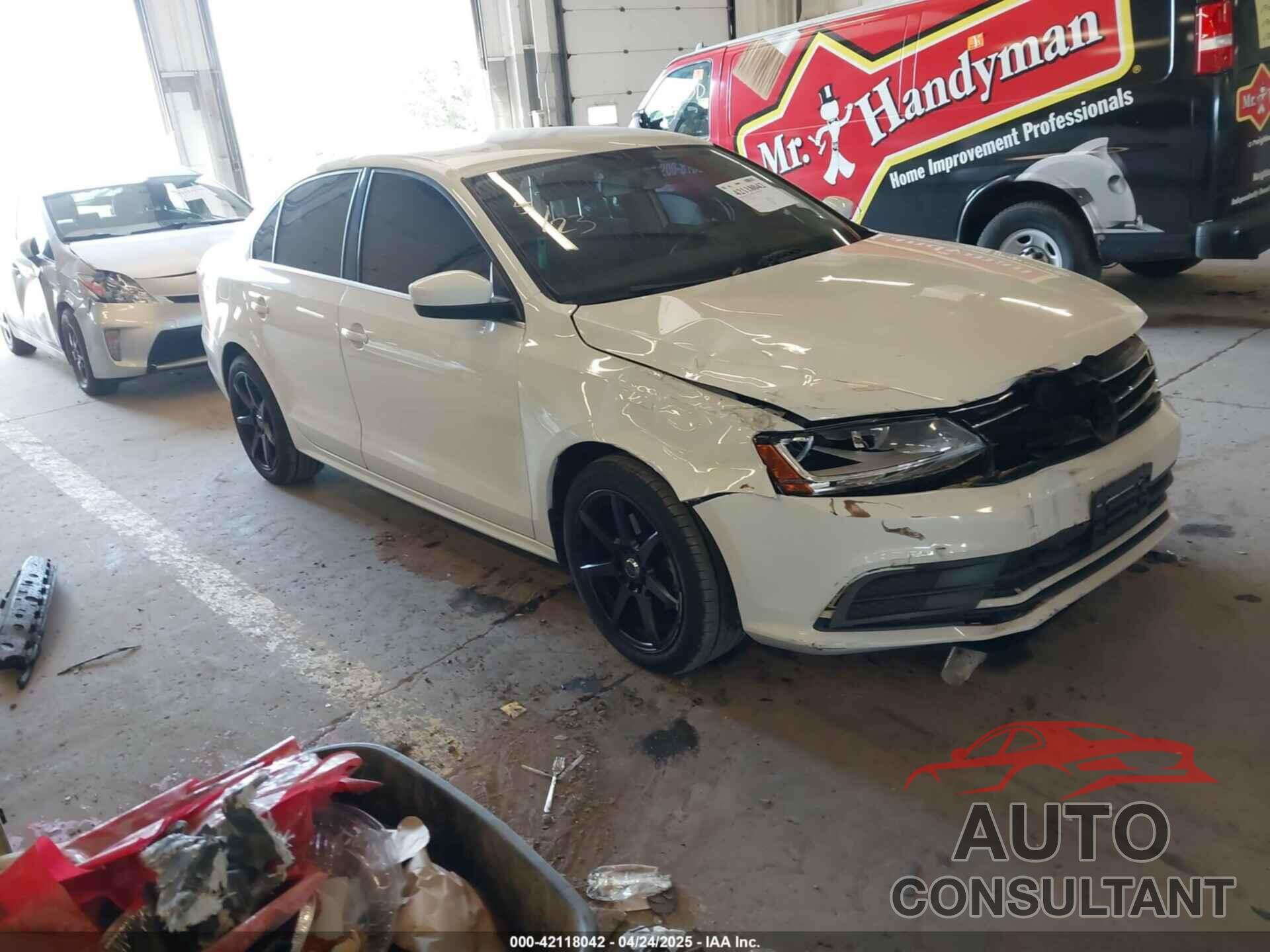 VOLKSWAGEN JETTA 2017 - 3VW2B7AJXHM296816