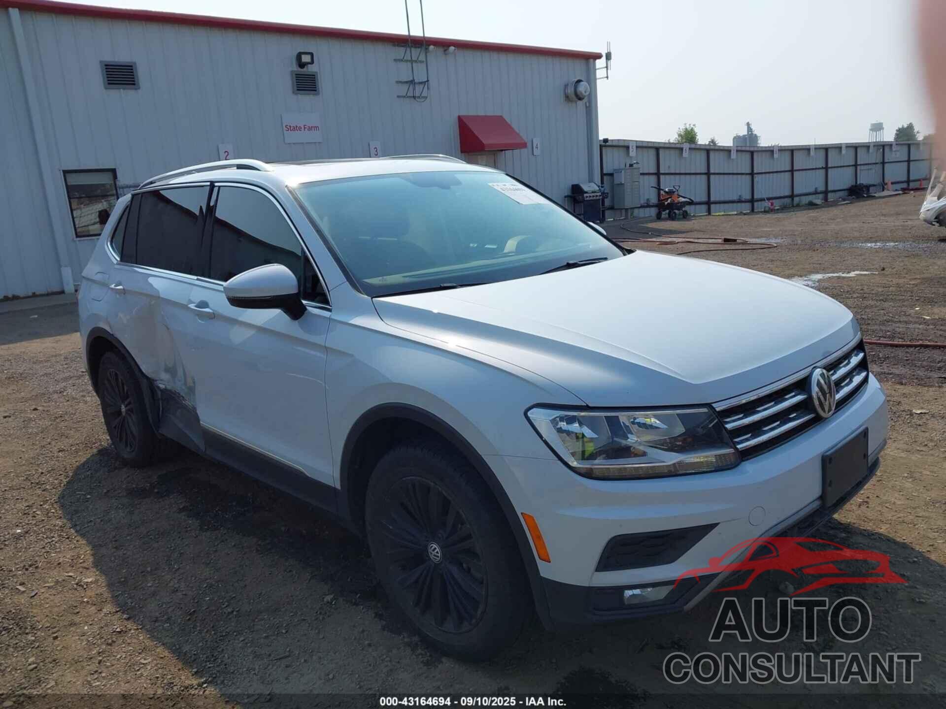VOLKSWAGEN TIGUAN 2019 - 3VV2B7AX2KM061259