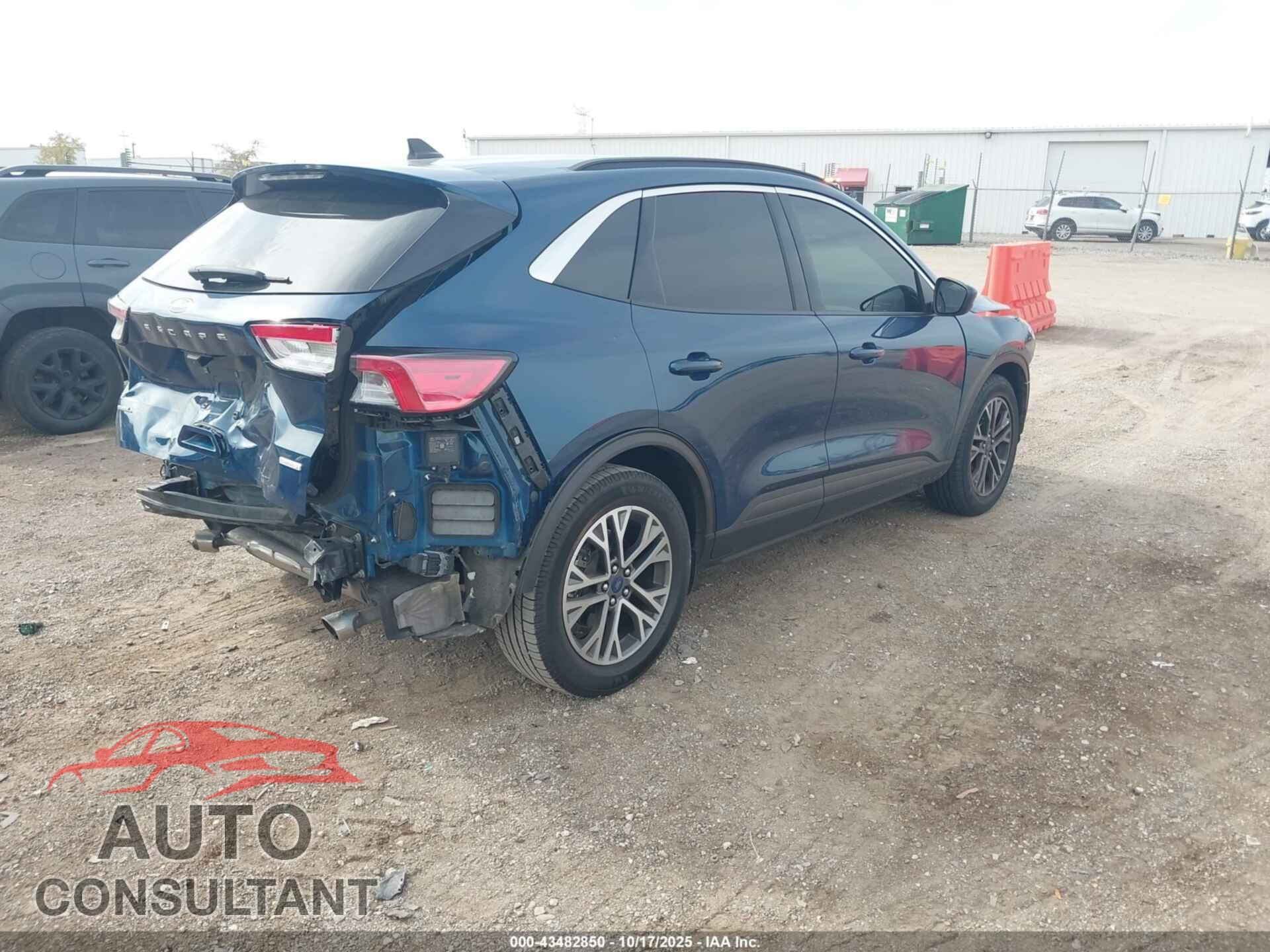 FORD ESCAPE 2020 - 1FMCU0H61LUA96496