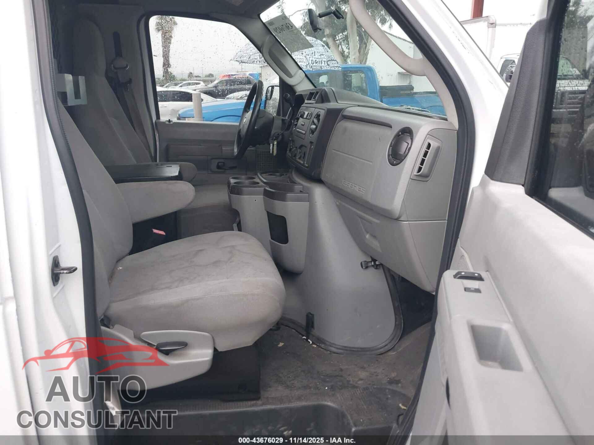 FORD E-150 2013 - 1FTNE1EW5DDA23878