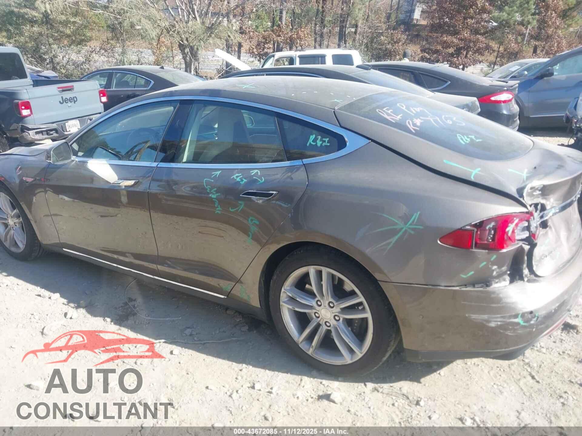 TESLA MODEL S 2015 - 5YJSA1E12FF111155