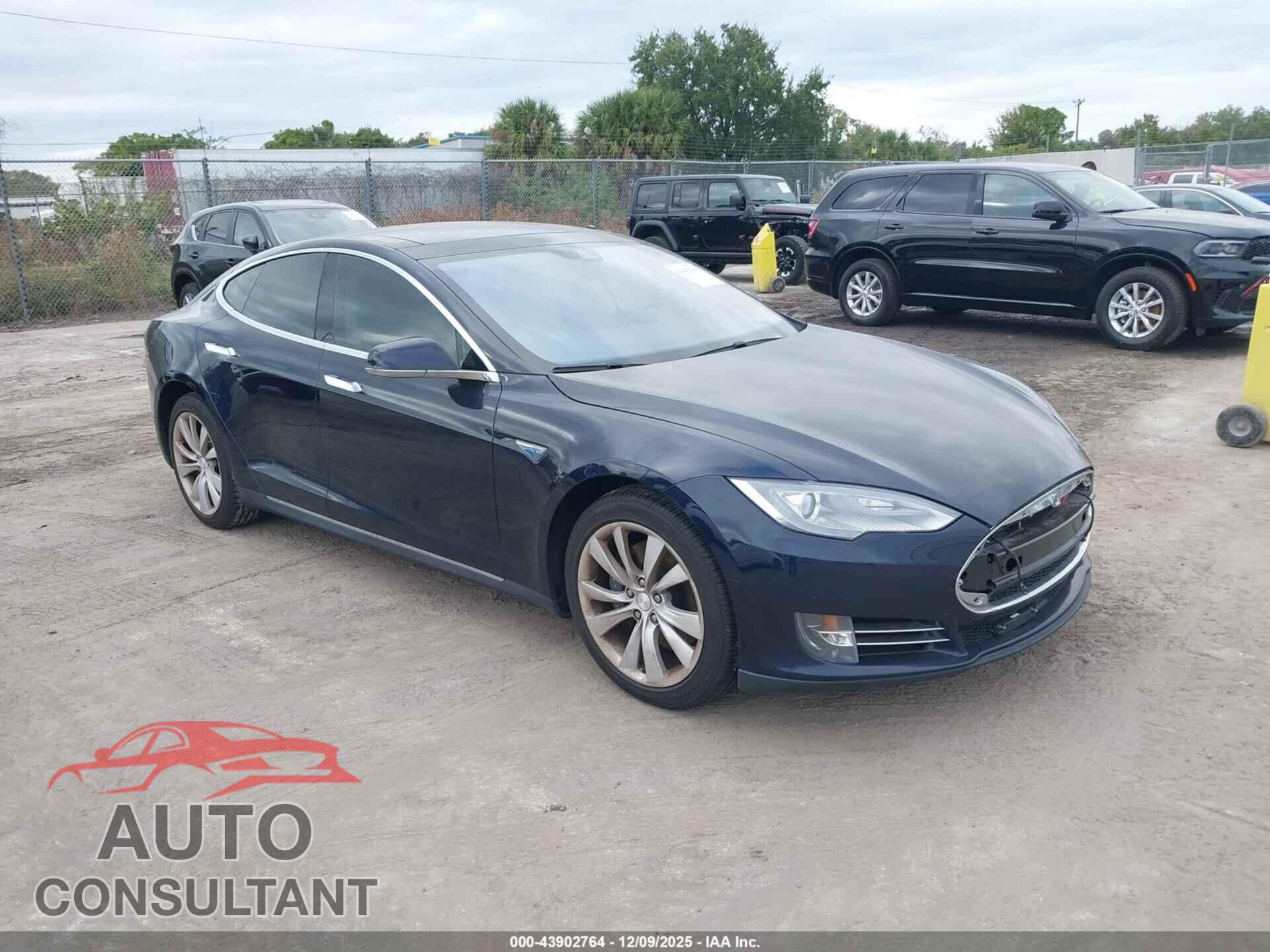 TESLA MODEL S 2014 - 5YJSA1H14EFP61454