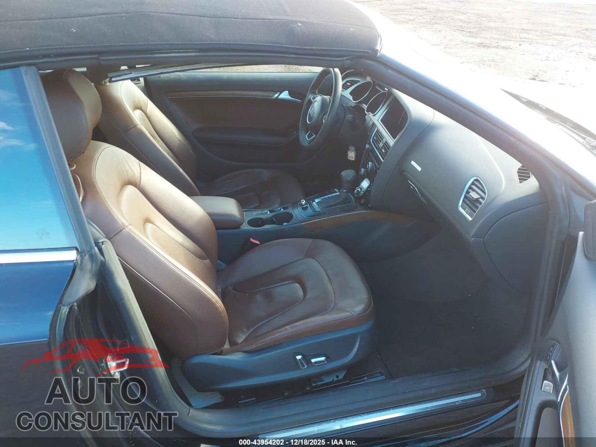 AUDI A5 2014 - WAUCFAFH9EN006627