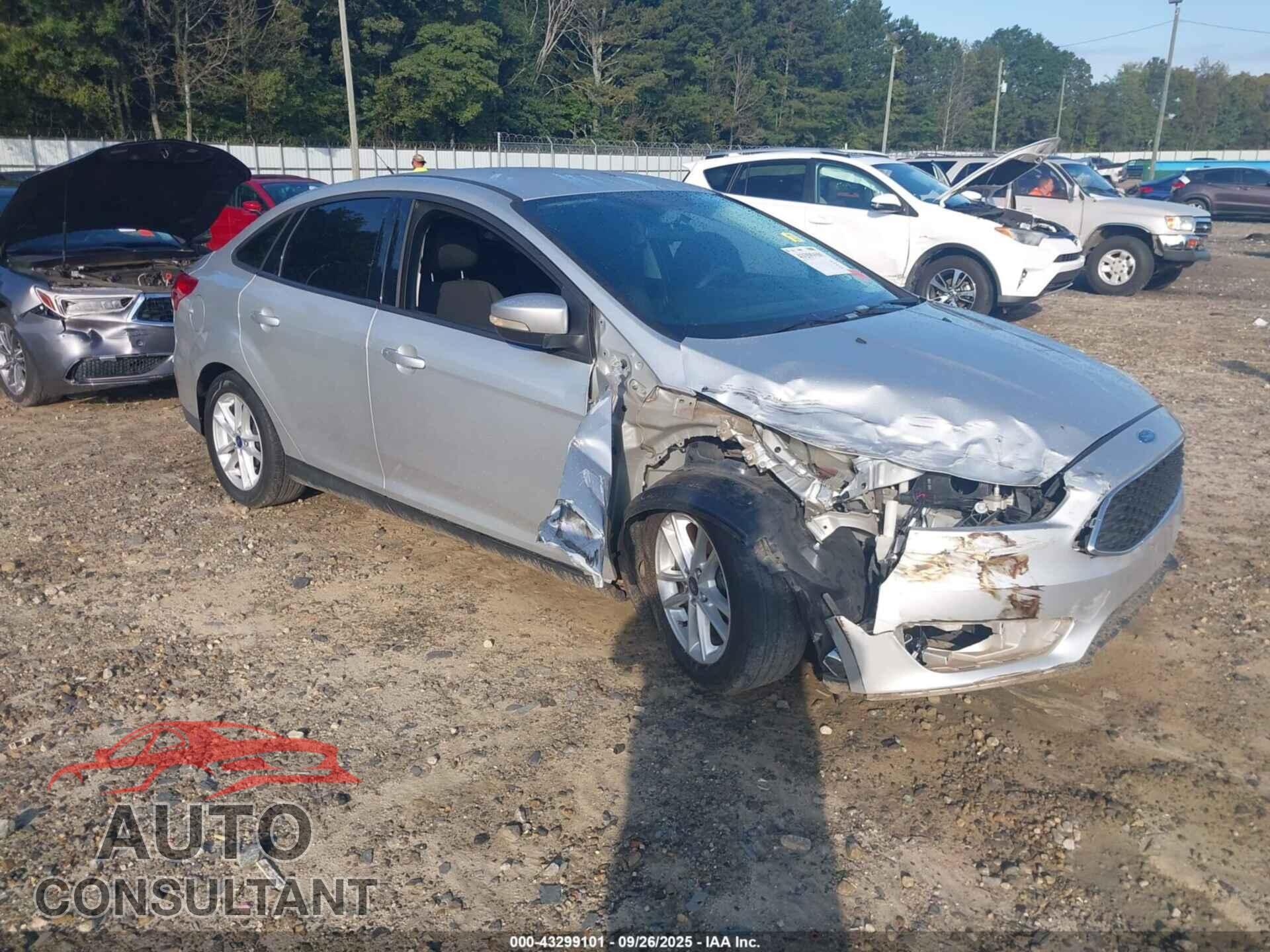 FORD FOCUS 2016 - 1FADP3F23GL365522