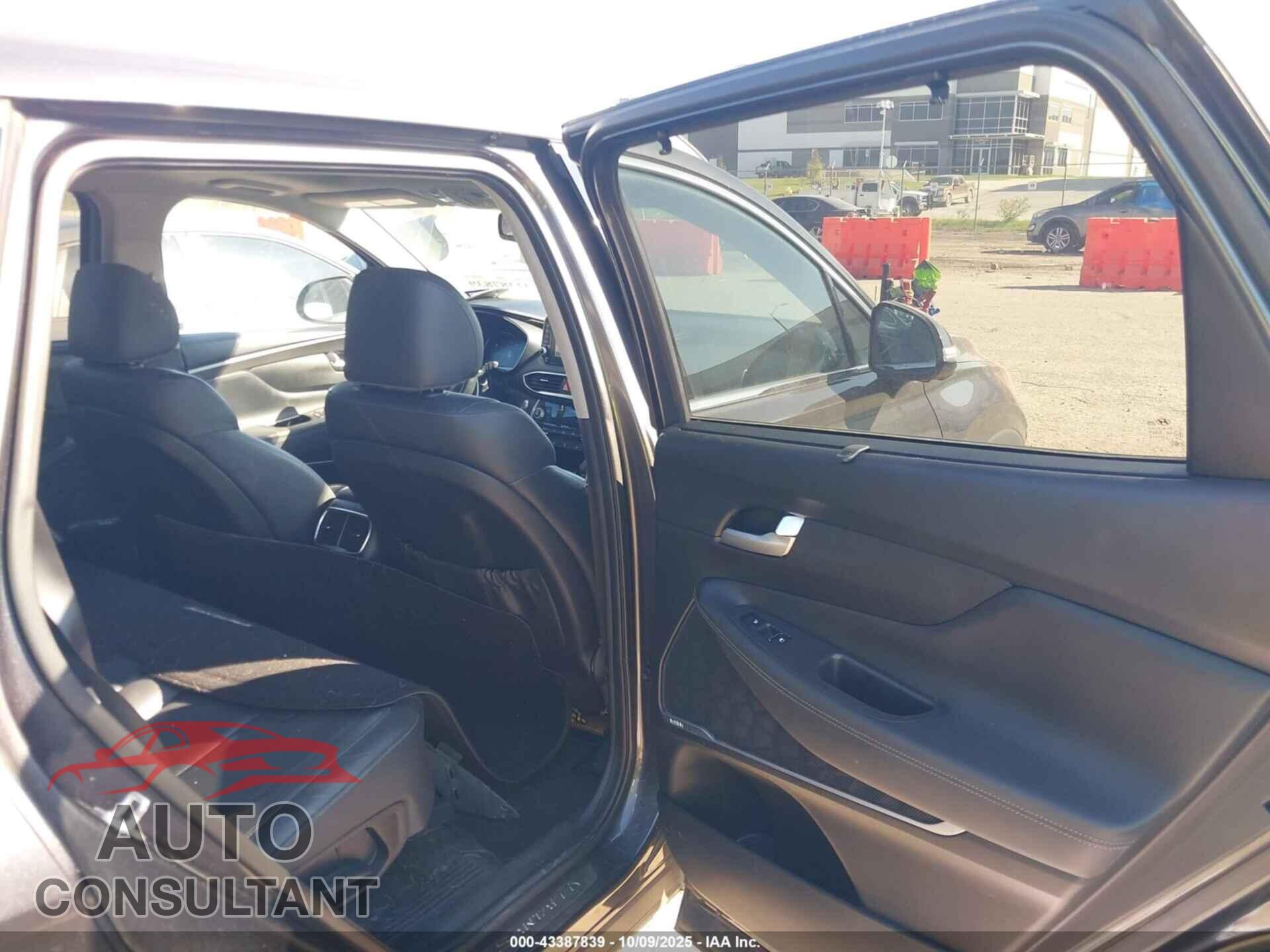 HYUNDAI SANTA FE 2020 - 5NMS53AD4LH257390