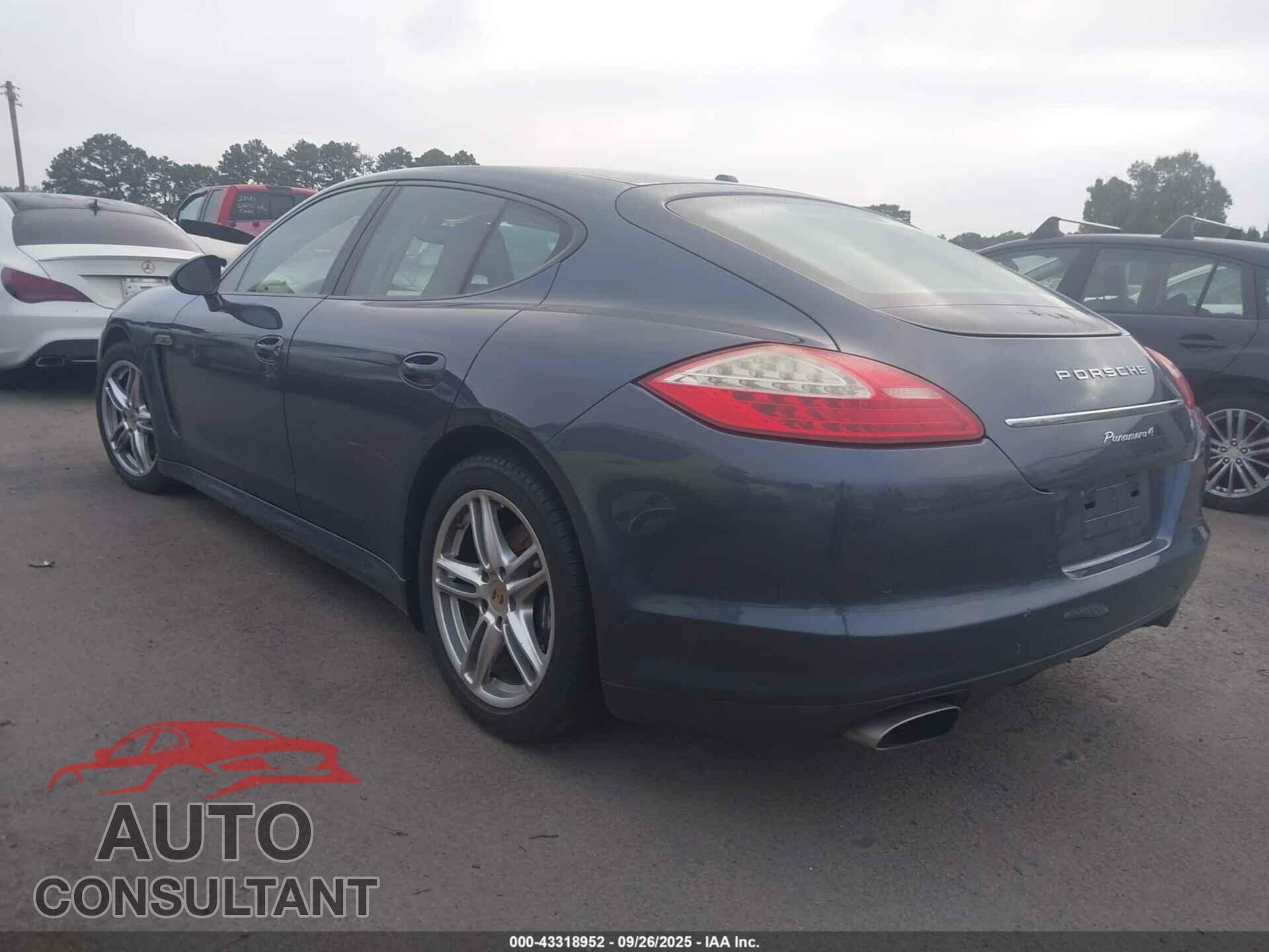 PORSCHE PANAMERA 2013 - WP0AA2A78DL015715