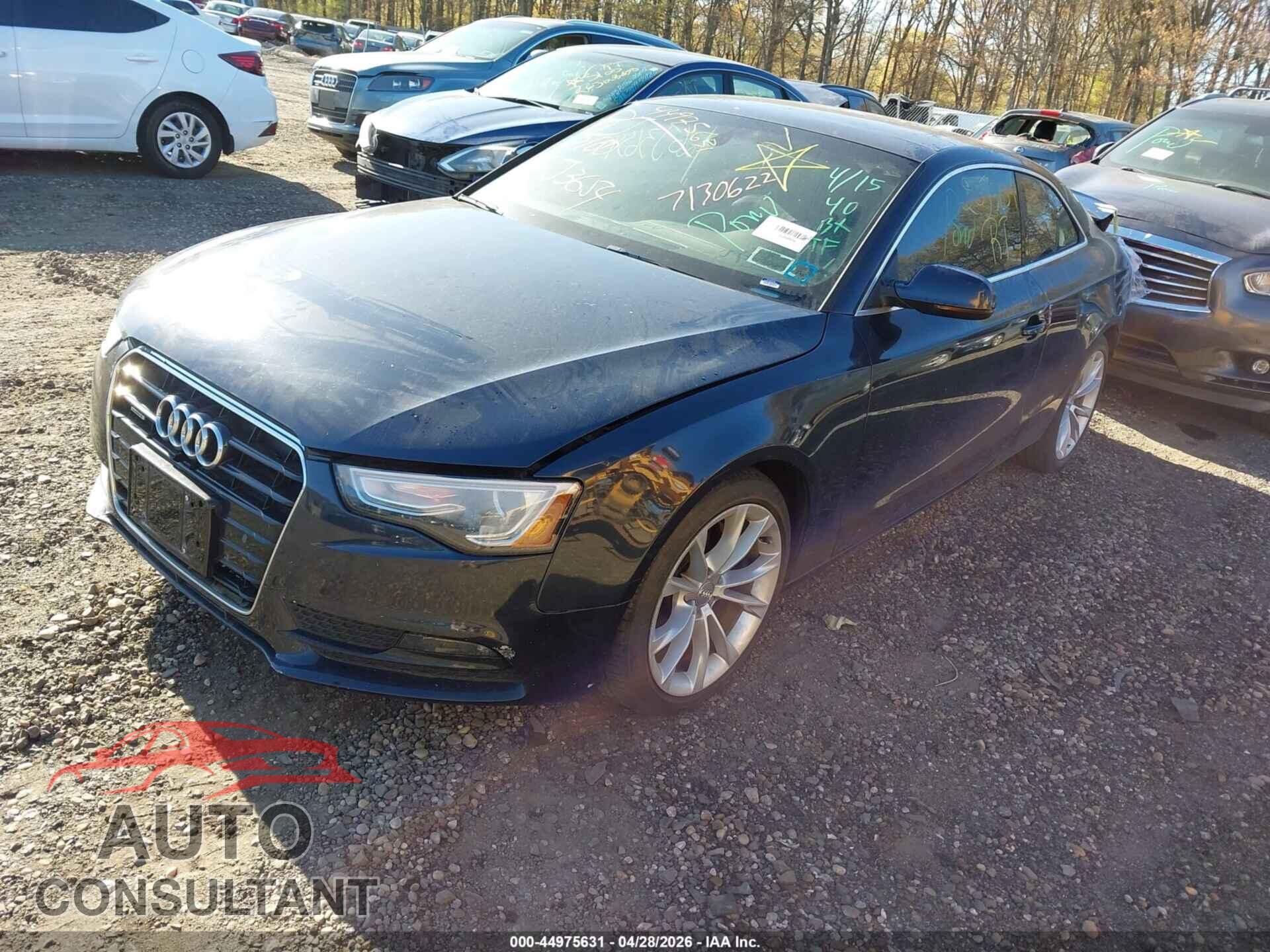 AUDI A5 2013 - WAULFAFR2DA024272