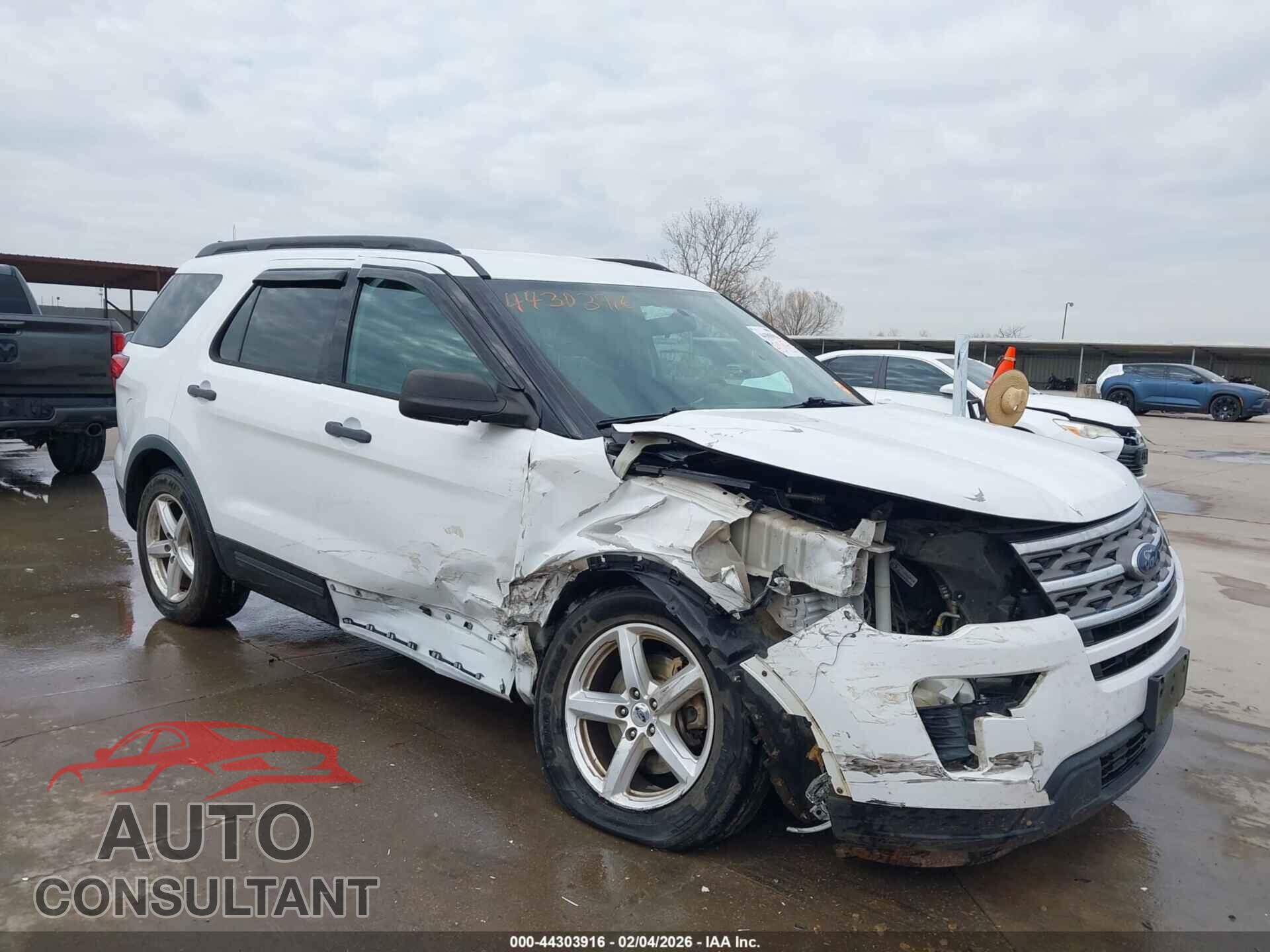 FORD EXPLORER 2018 - 1FM5K7B88JGB78223