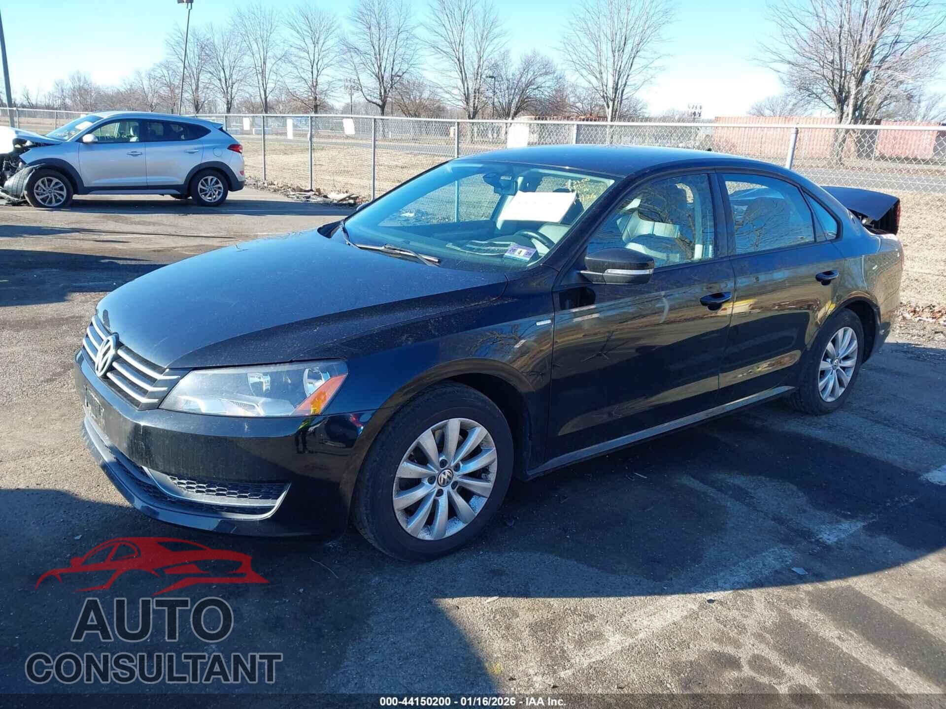 VOLKSWAGEN PASSAT 2015 - 1VWAT7A39FC020037