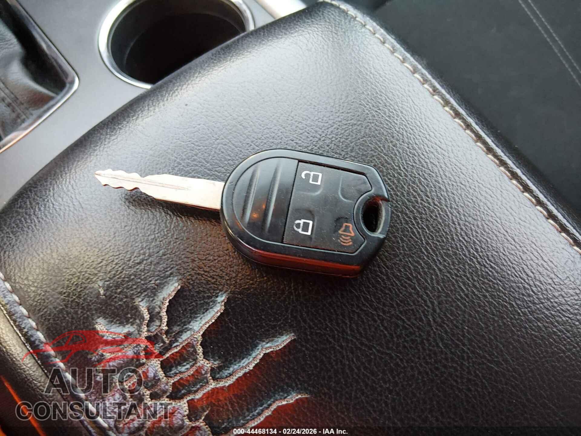 FORD EDGE 2013 - 2FMDK3GC7DBE19086