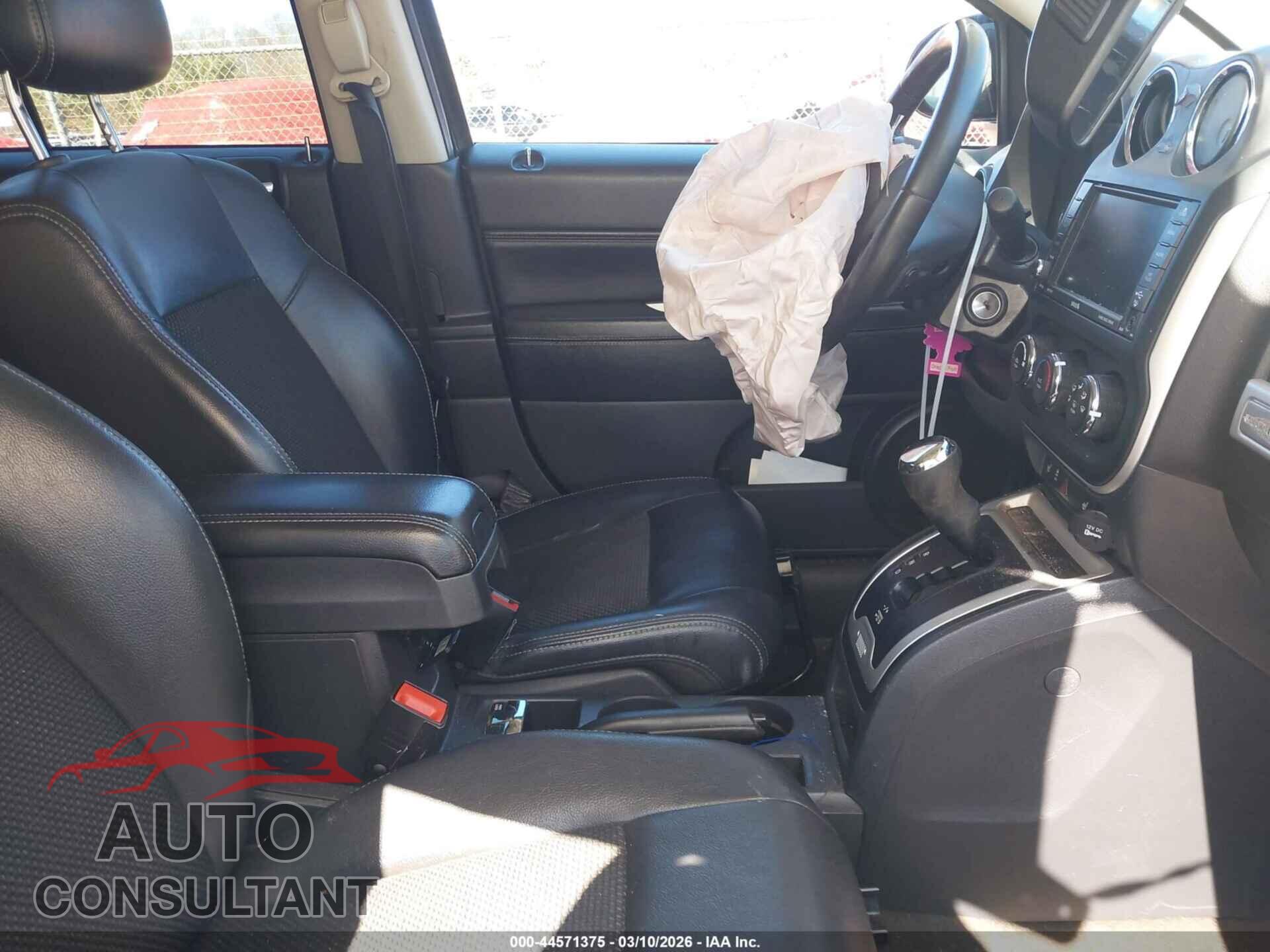 JEEP COMPASS 2015 - 1C4NJDEB9FD307883