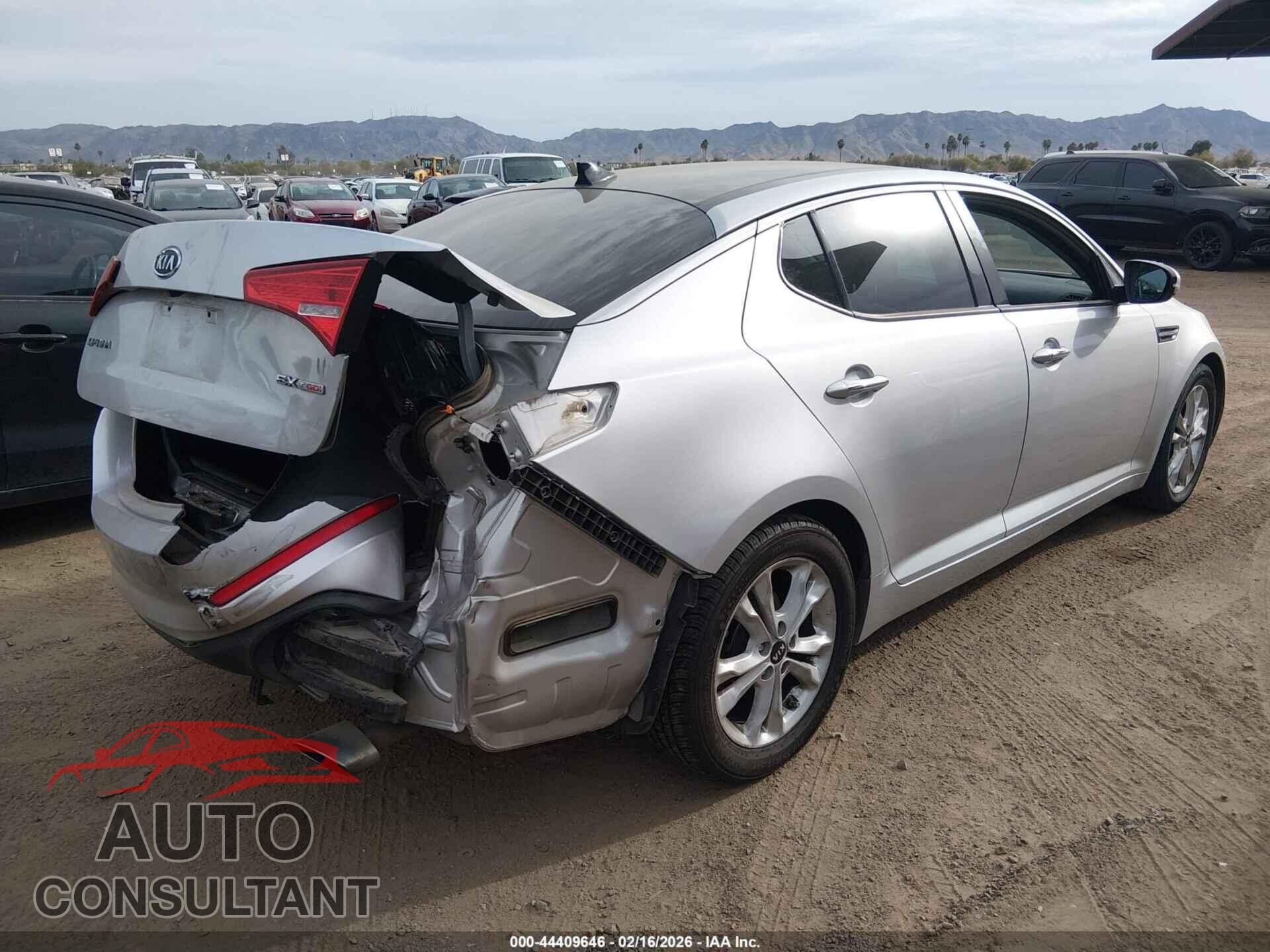 KIA OPTIMA 2011 - KNAGN4A65B5139490
