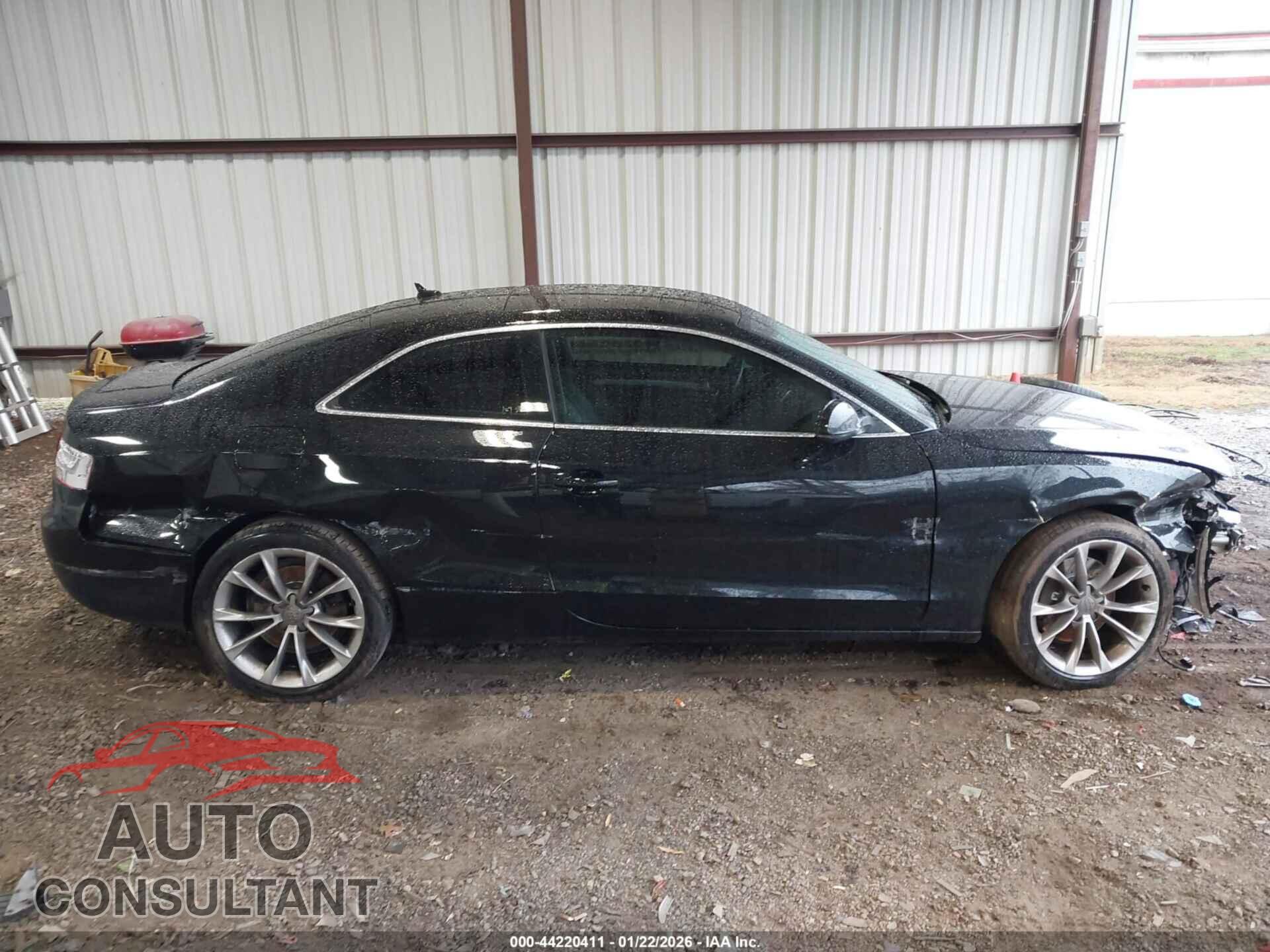 AUDI A5 2013 - WAUCFAFR5DA042085