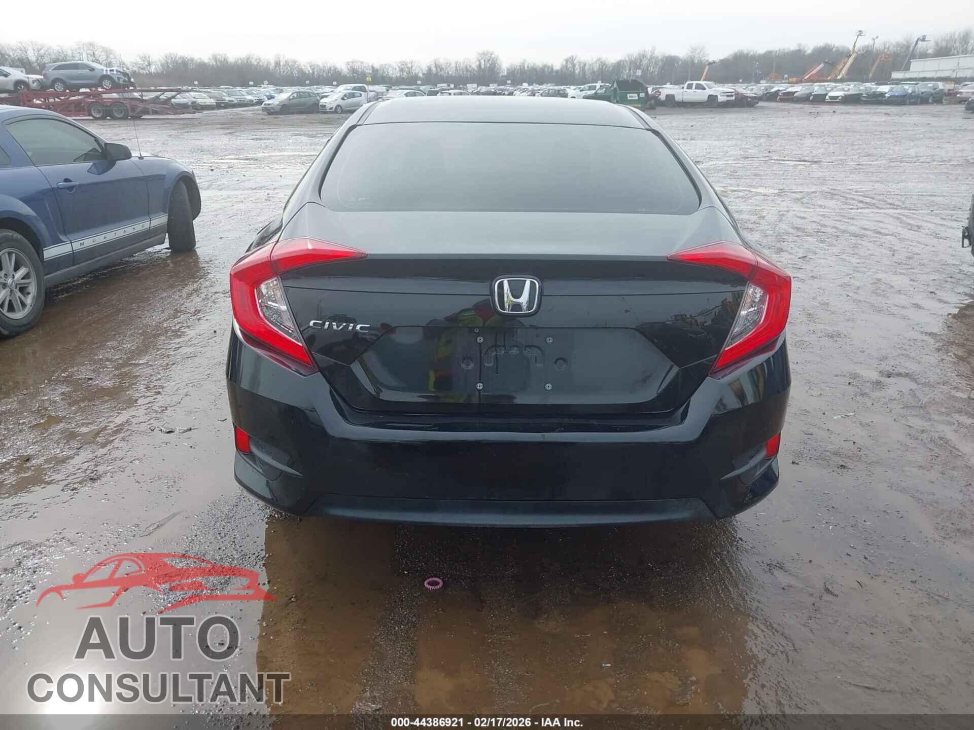 HONDA CIVIC 2017 - 19XFC2F56HE001978