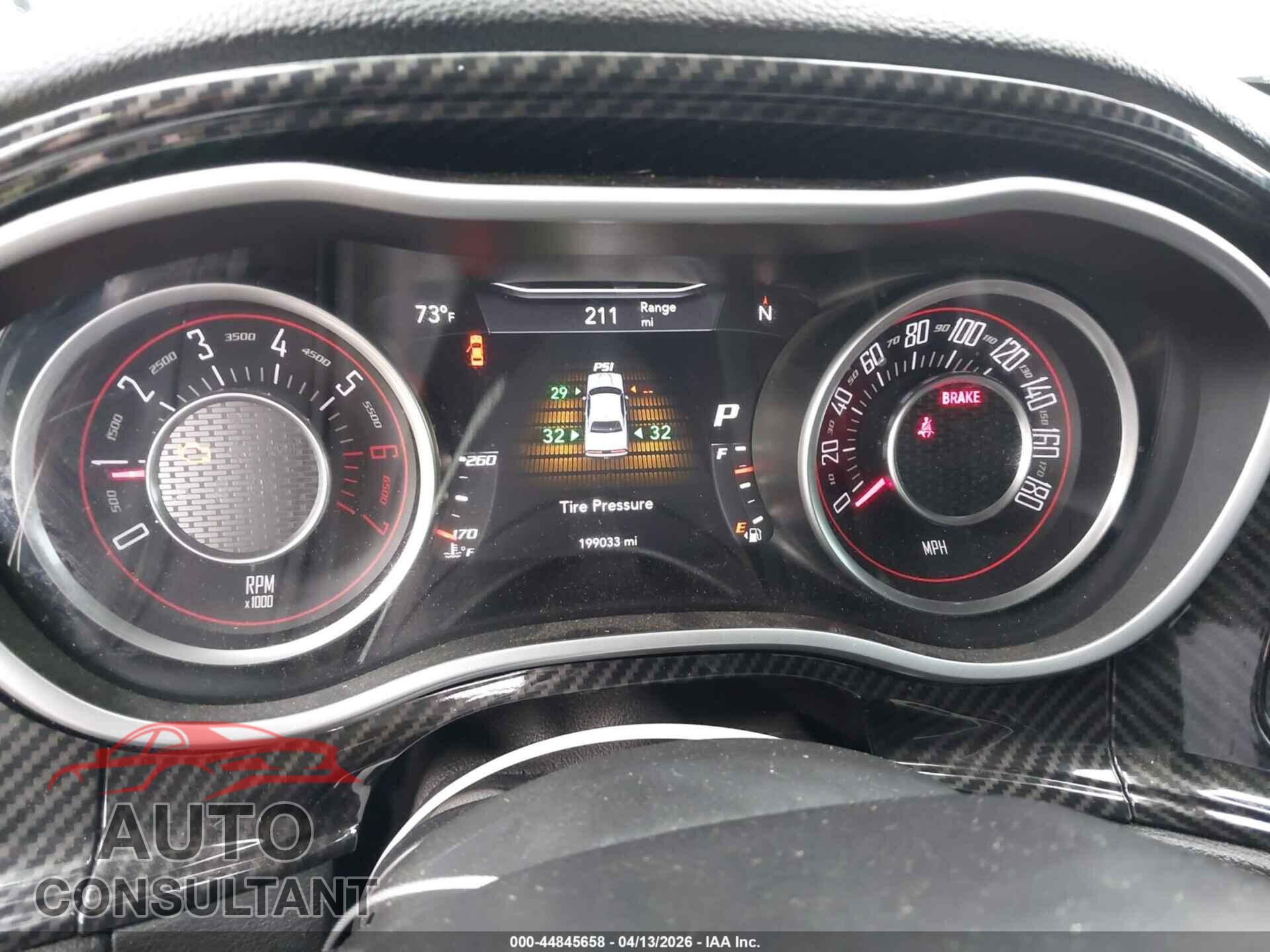 DODGE CHALLENGER 2015 - 2C3CDZFJ9FH720802