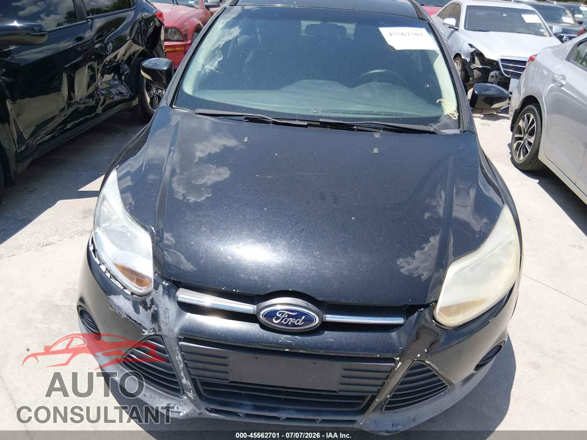 FORD FOCUS 2014 - 1FADP3F28EL186695