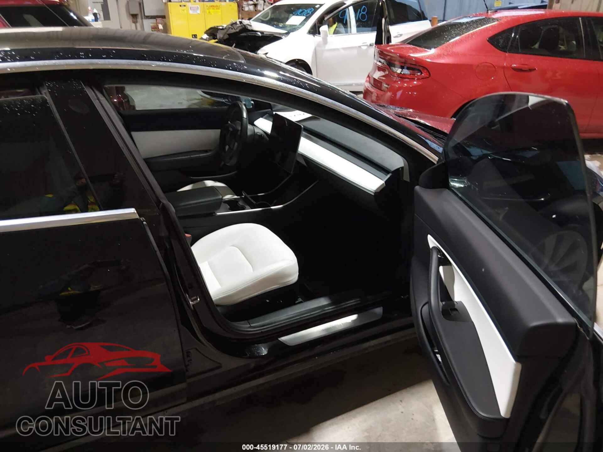 TESLA MODEL 3 2019 - 5YJ3E1EB6KF391478