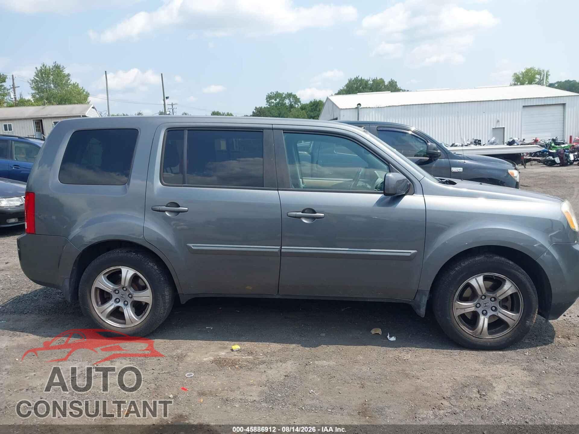 HONDA PILOT 2012 - 5FNYF4H66CB006554