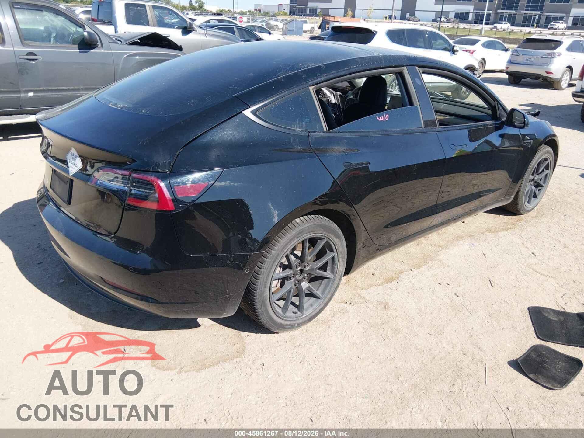 TESLA MODEL 3 2021 - 5YJ3E1EA1MF042304