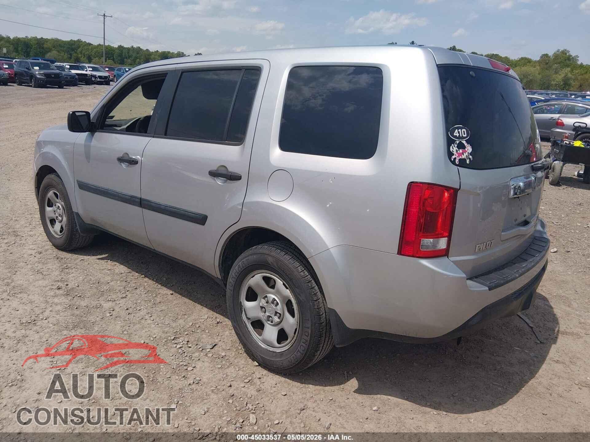 HONDA PILOT 2015 - 5FNYF4H22FB044302