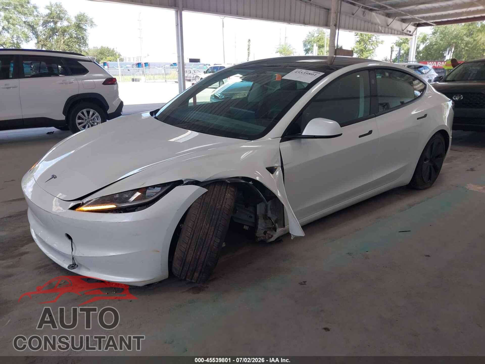 TESLA MODEL 3 2026 - 5YJ3E1EA4TF174228