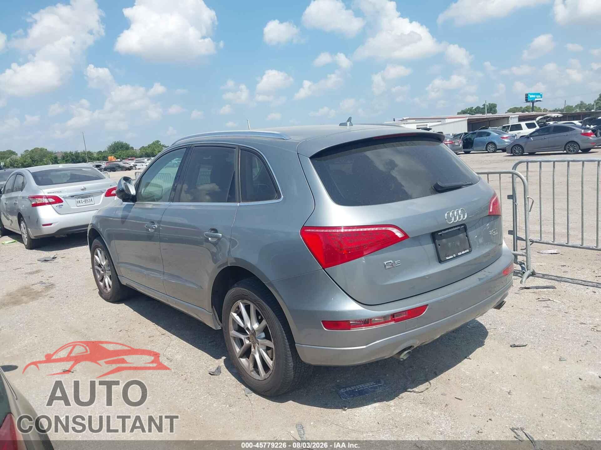 AUDI Q5 2011 - WA1CFAFP4BA044385