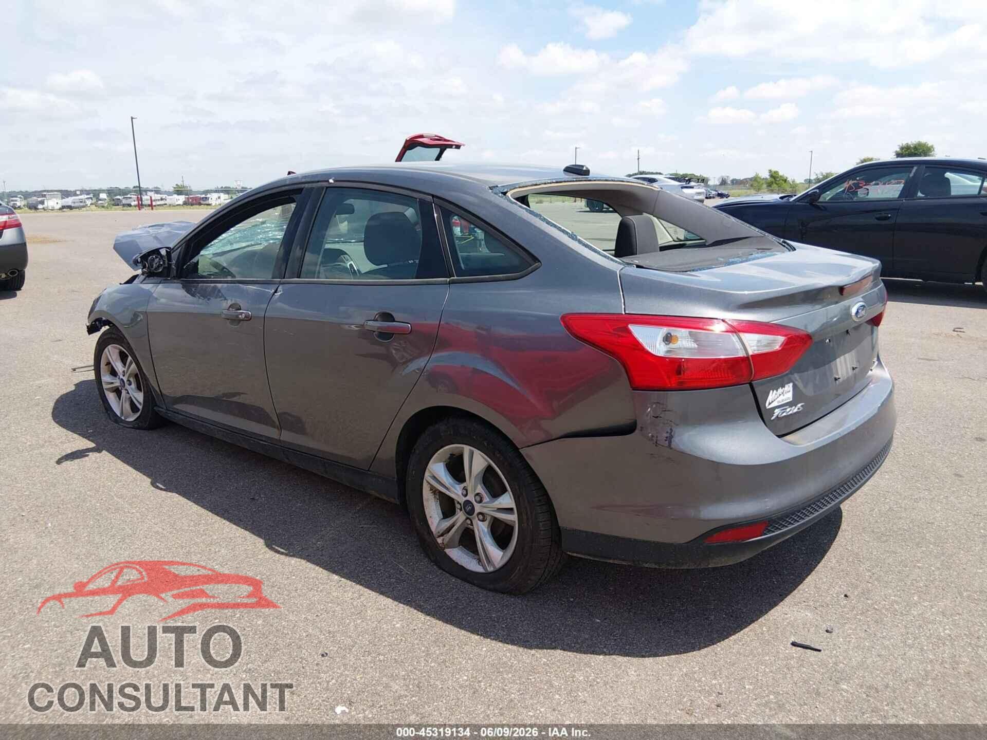 FORD FOCUS 2014 - 1FADP3F2XEL399258