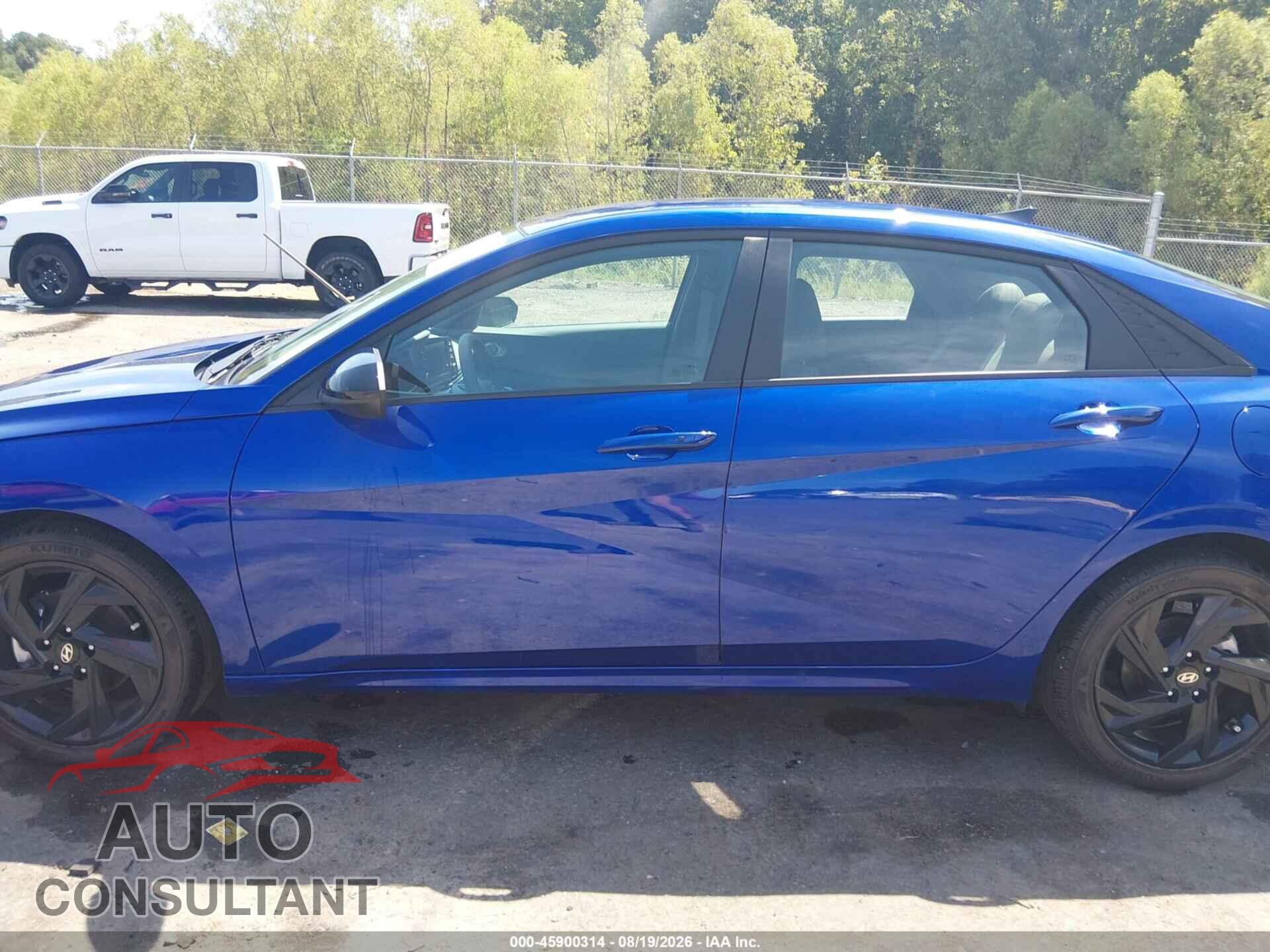 HYUNDAI ELANTRA 2026 - KMHLM4DG5TU100037