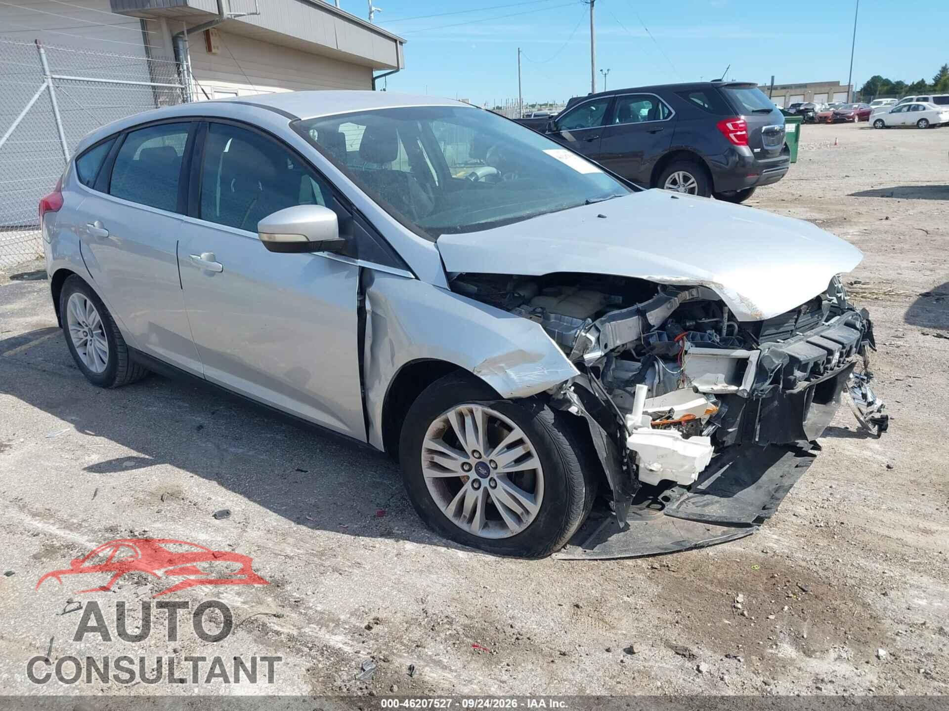 FORD FOCUS 2012 - 1FAHP3M24CL316960