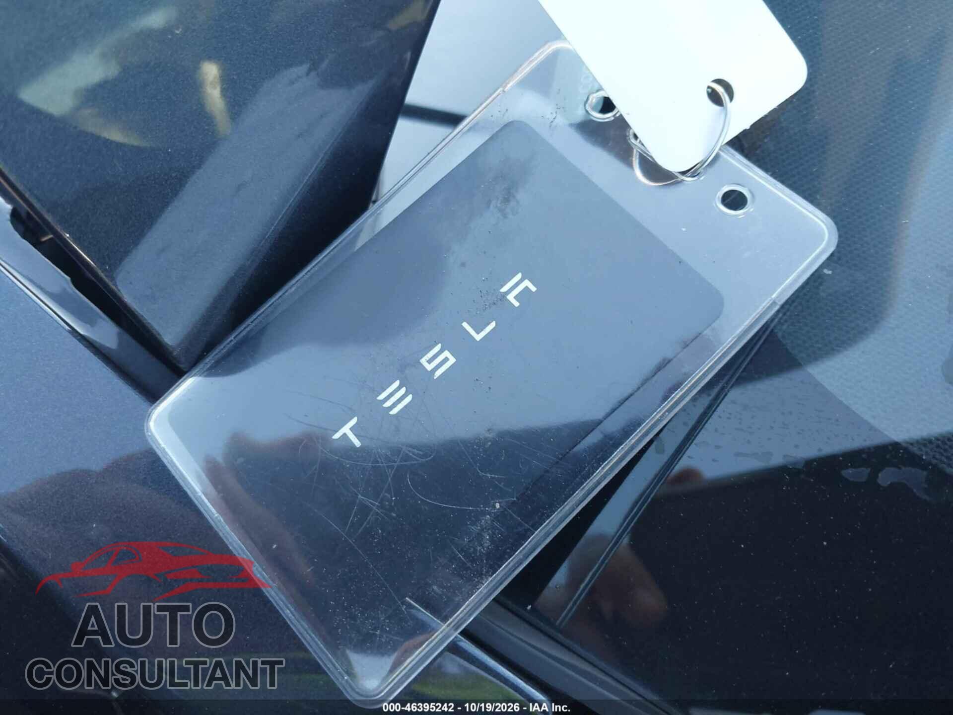 TESLA MODEL 3 2024 - 5YJ3E1EA2RF766574