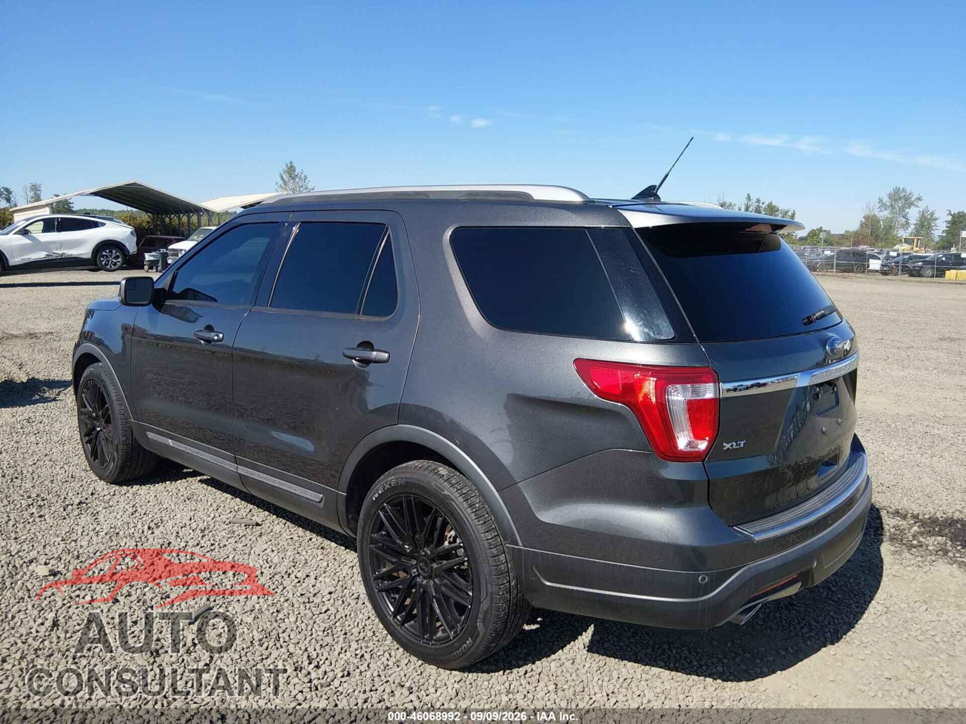 FORD EXPLORER 2018 - 1FM5K7D88JGB90269
