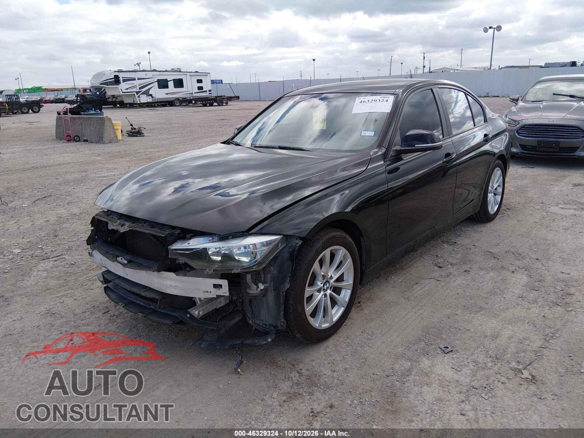 BMW 320I 2017 - WBA8E1G36HNU18018
