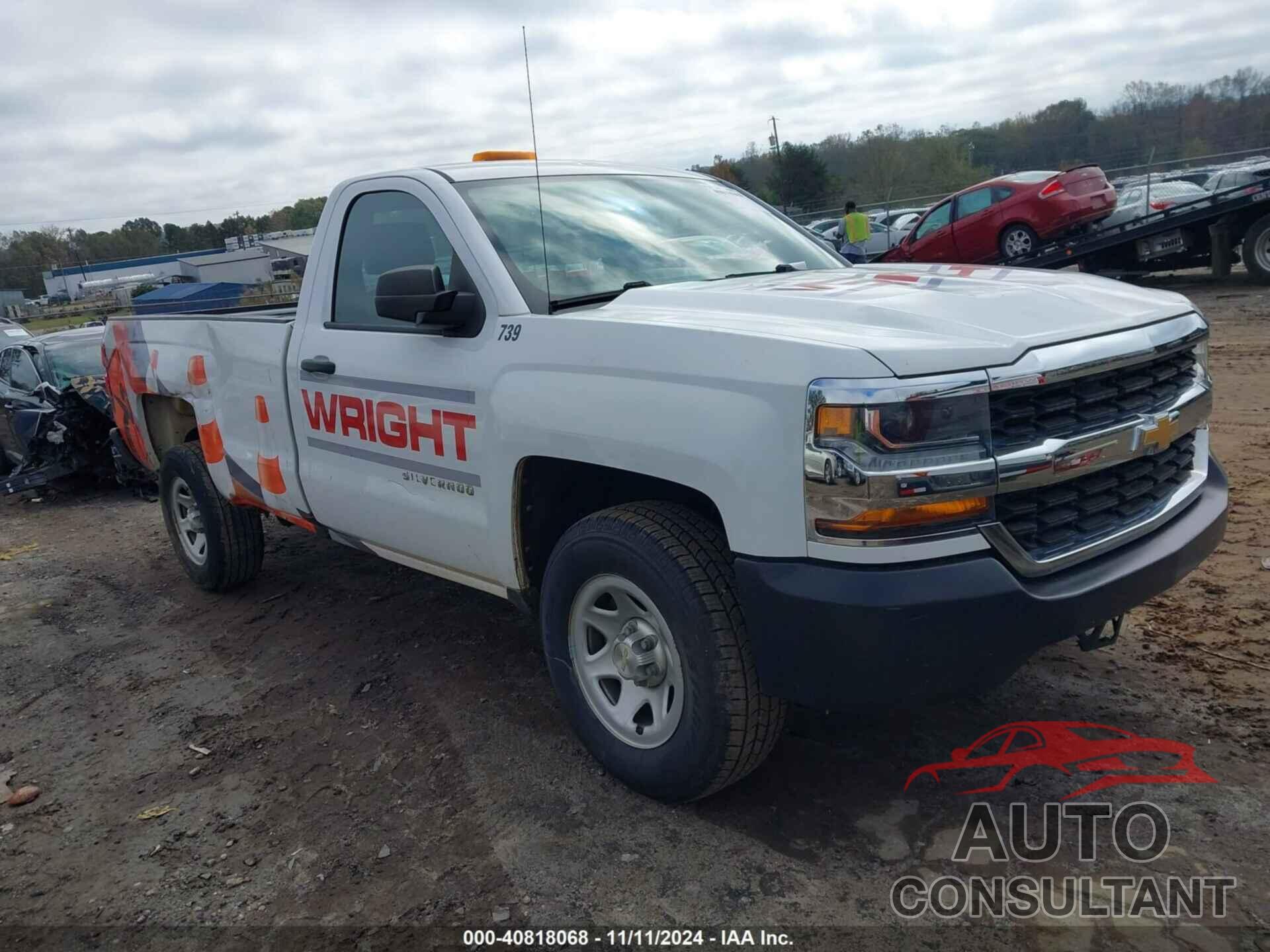 CHEVROLET SILVERADO 1500 2018 - 1GCNCNEH0JZ287636