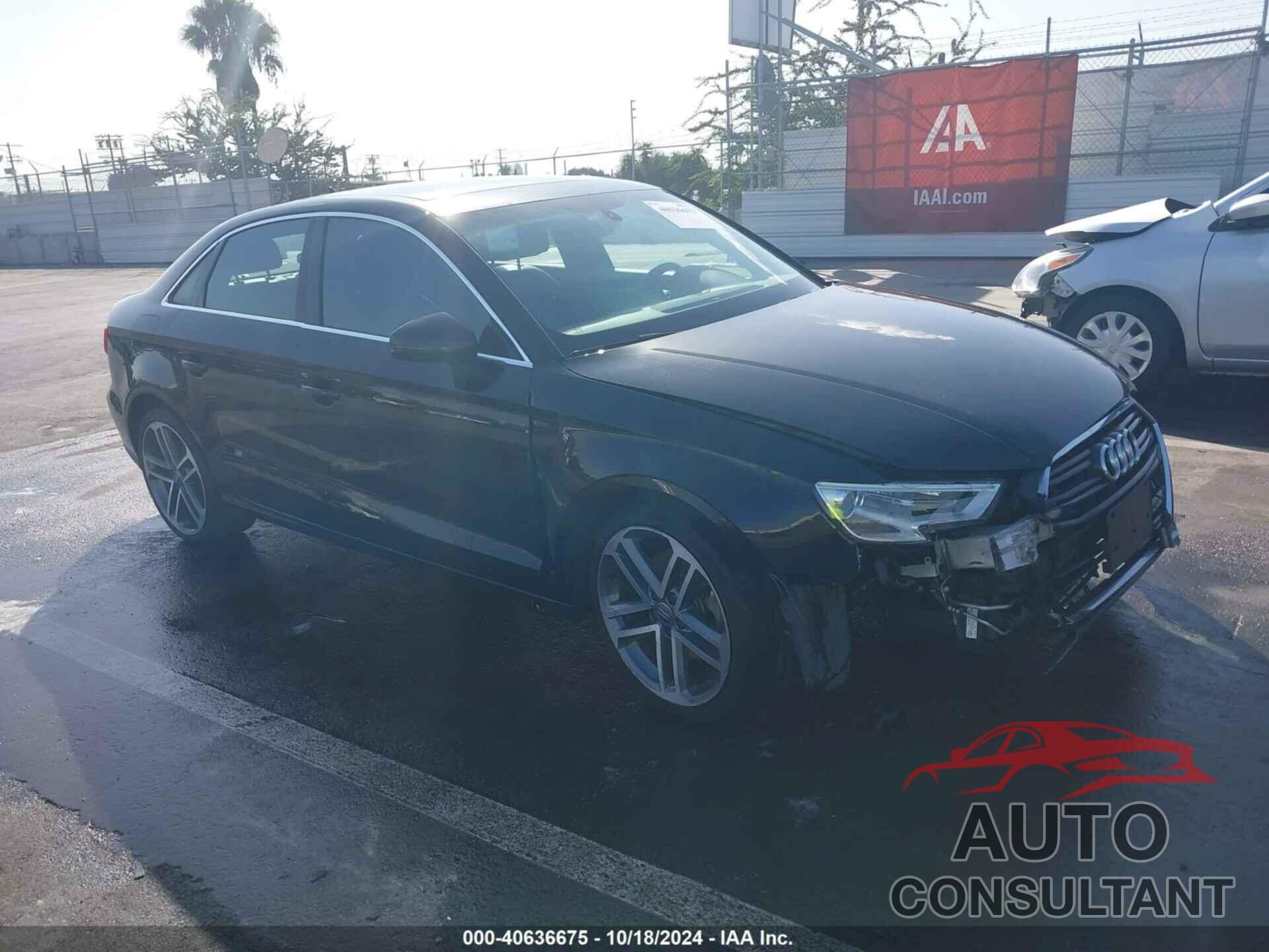 AUDI A3 2019 - WAUAUGFF6KA067807