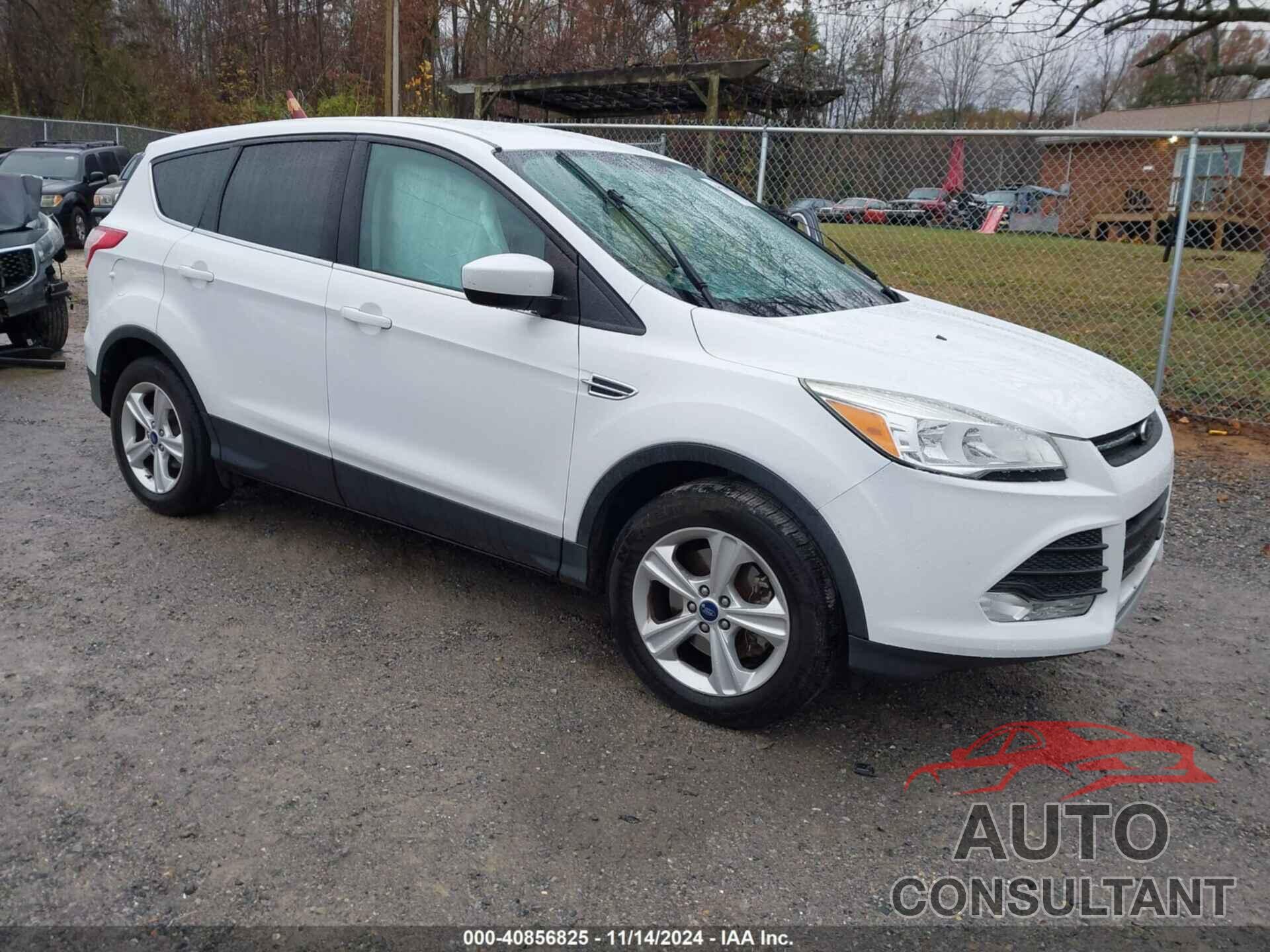 FORD ESCAPE 2015 - 1FMCU9G9XFUA83685