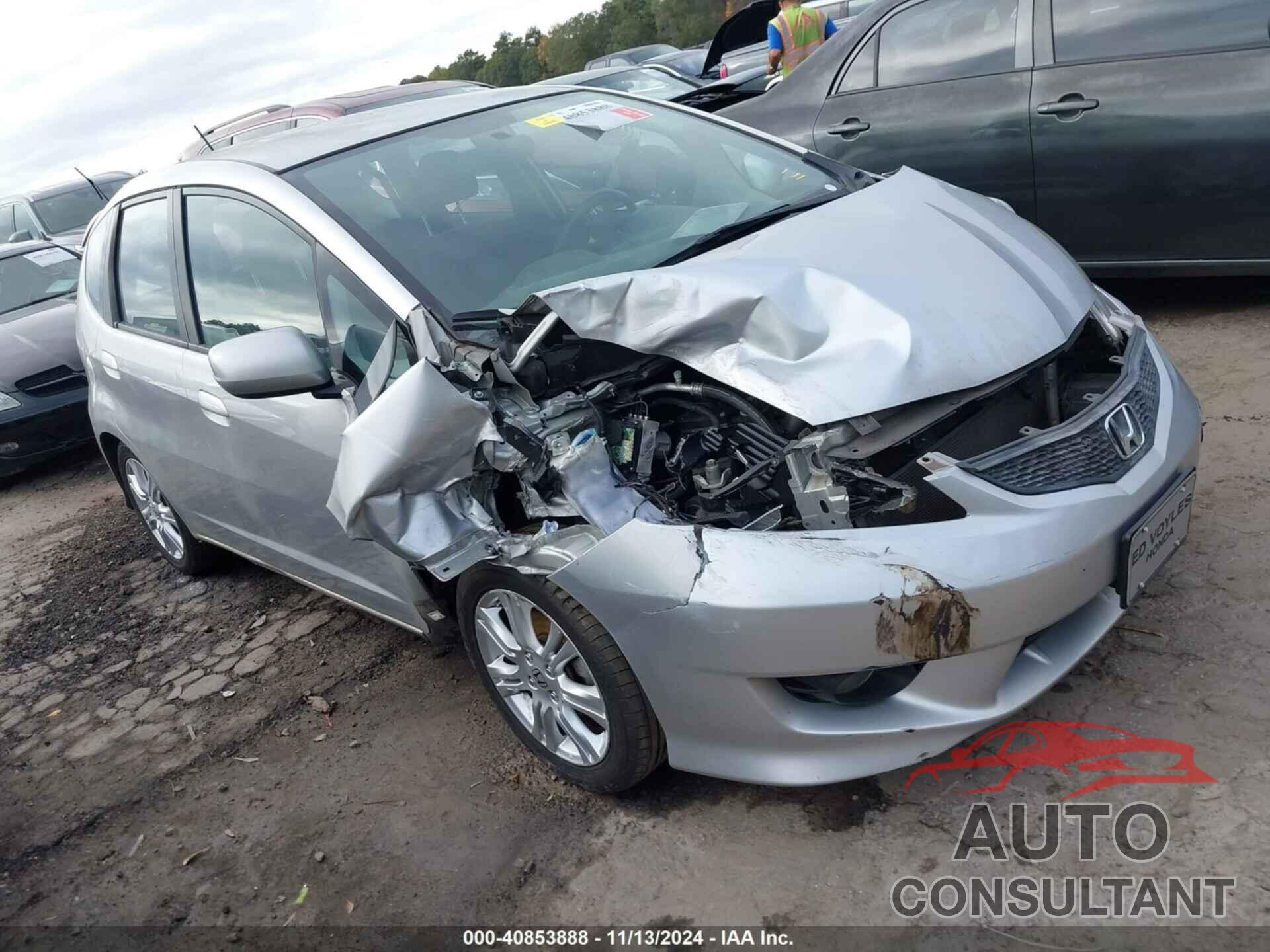 HONDA FIT 2011 - JHMGE8H53BS003432