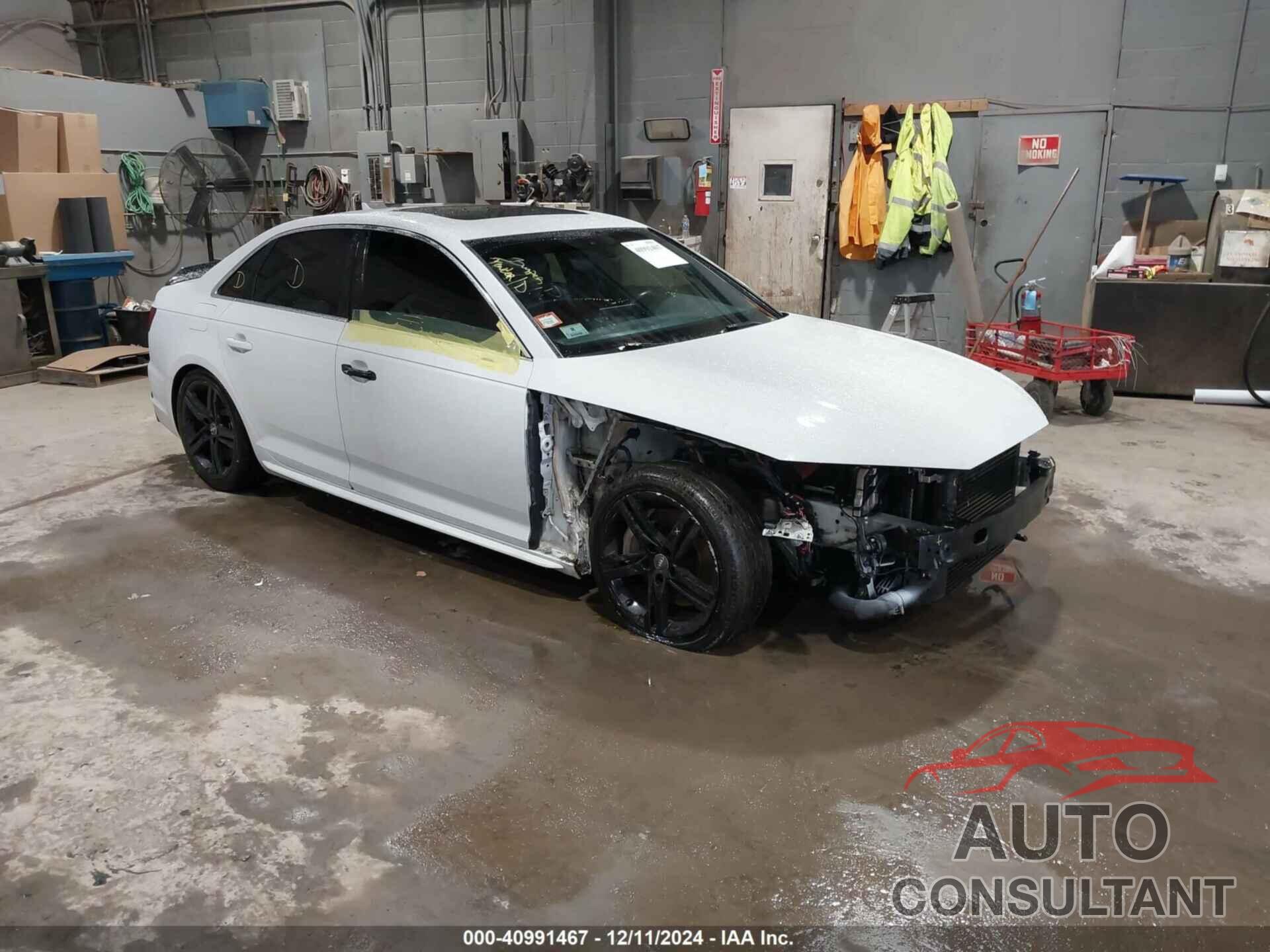 AUDI A4 2017 - WAUENAF41HN017151