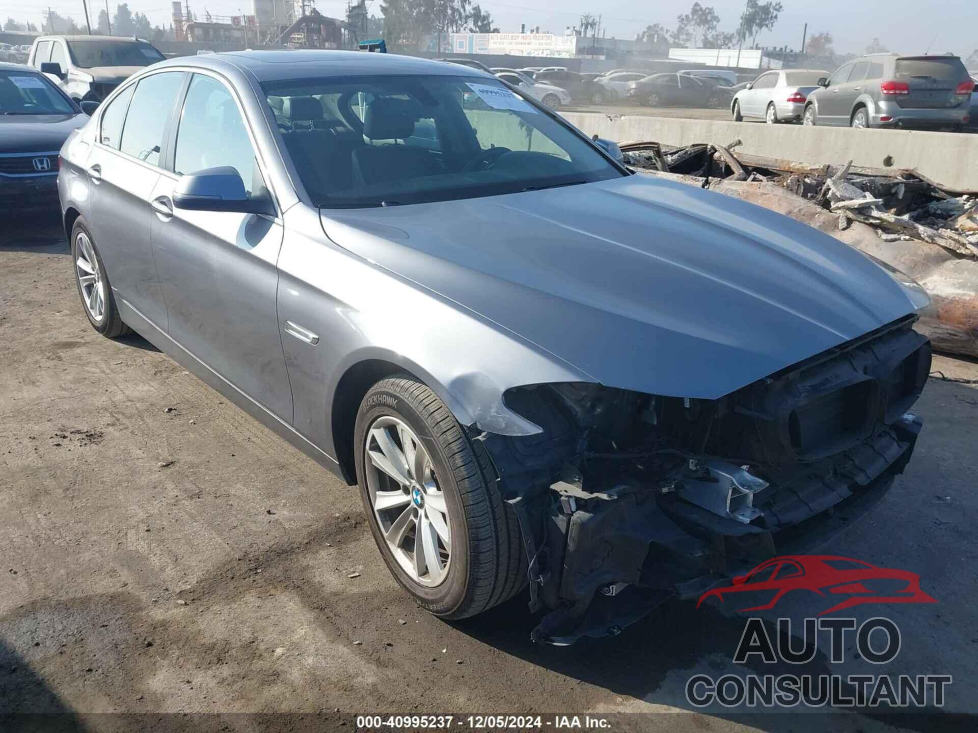 BMW 528I 2016 - WBA5A5C52GD526296