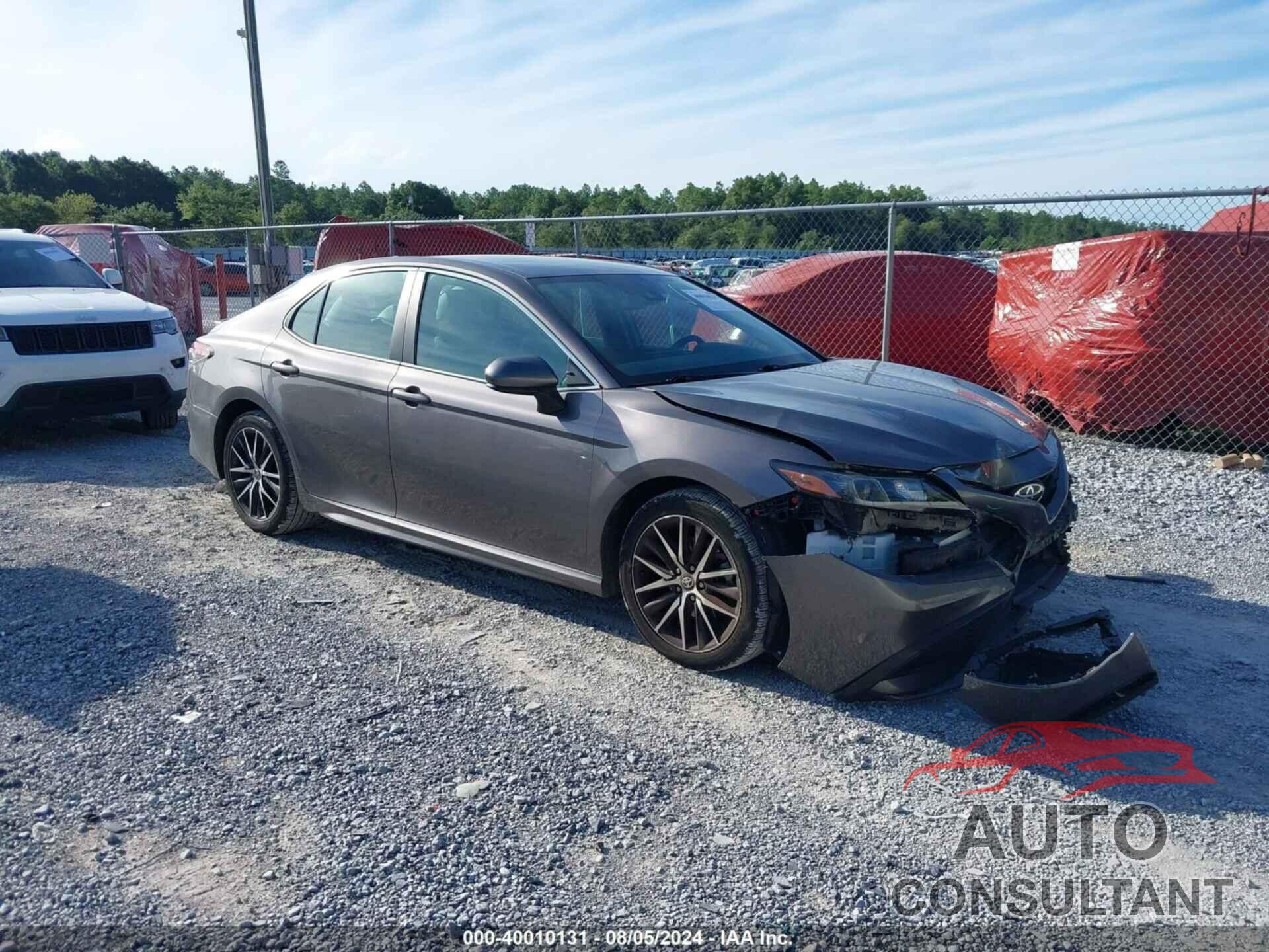 TOYOTA CAMRY 2021 - 4T1G11AK0MU408526