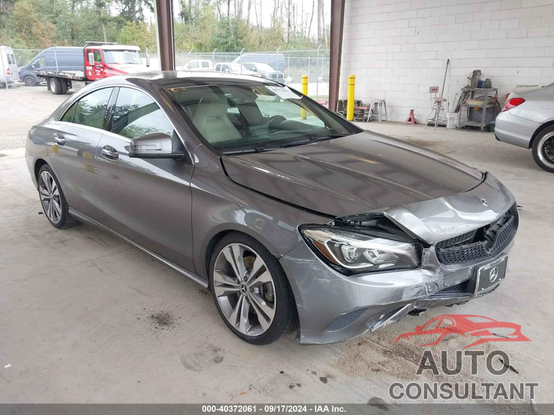 MERCEDES-BENZ CLA 250 2019 - WDDSJ4GB5KN727392