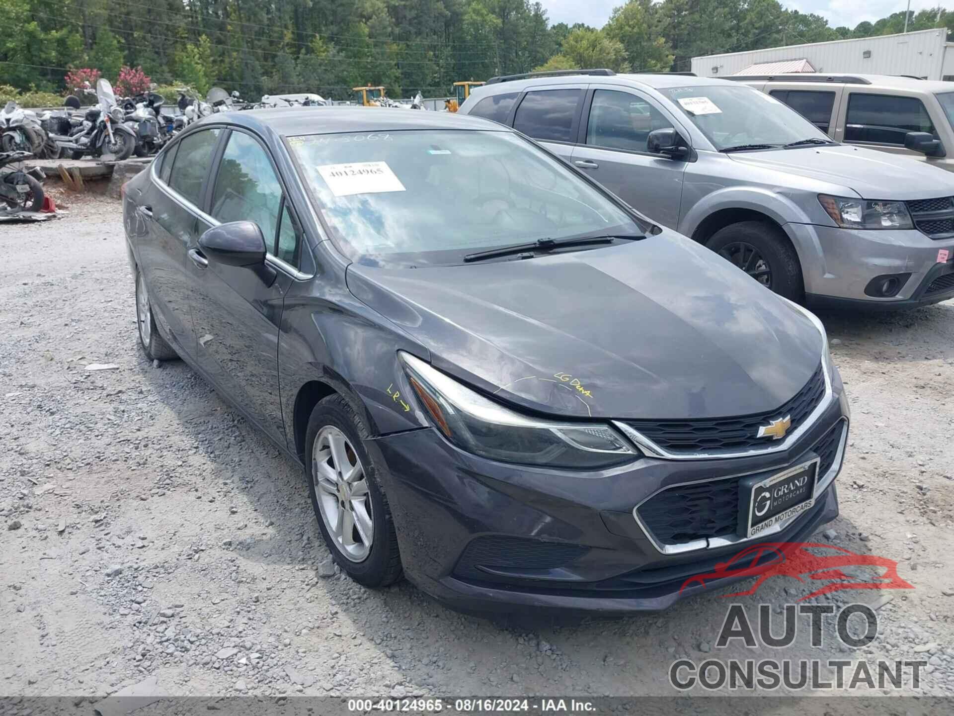 CHEVROLET CRUZE 2017 - 1G1BE5SM1H7101924