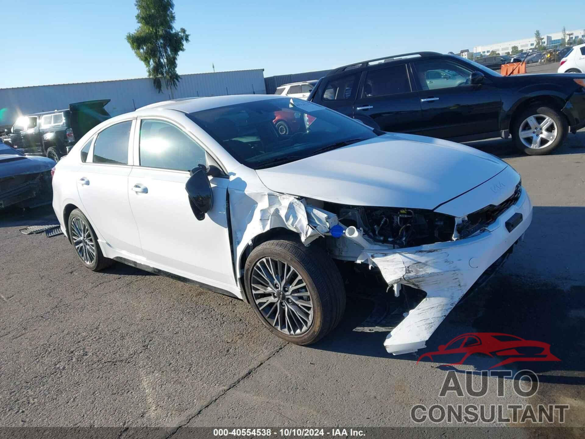 KIA FORTE 2023 - 3KPF54AD0PE658293