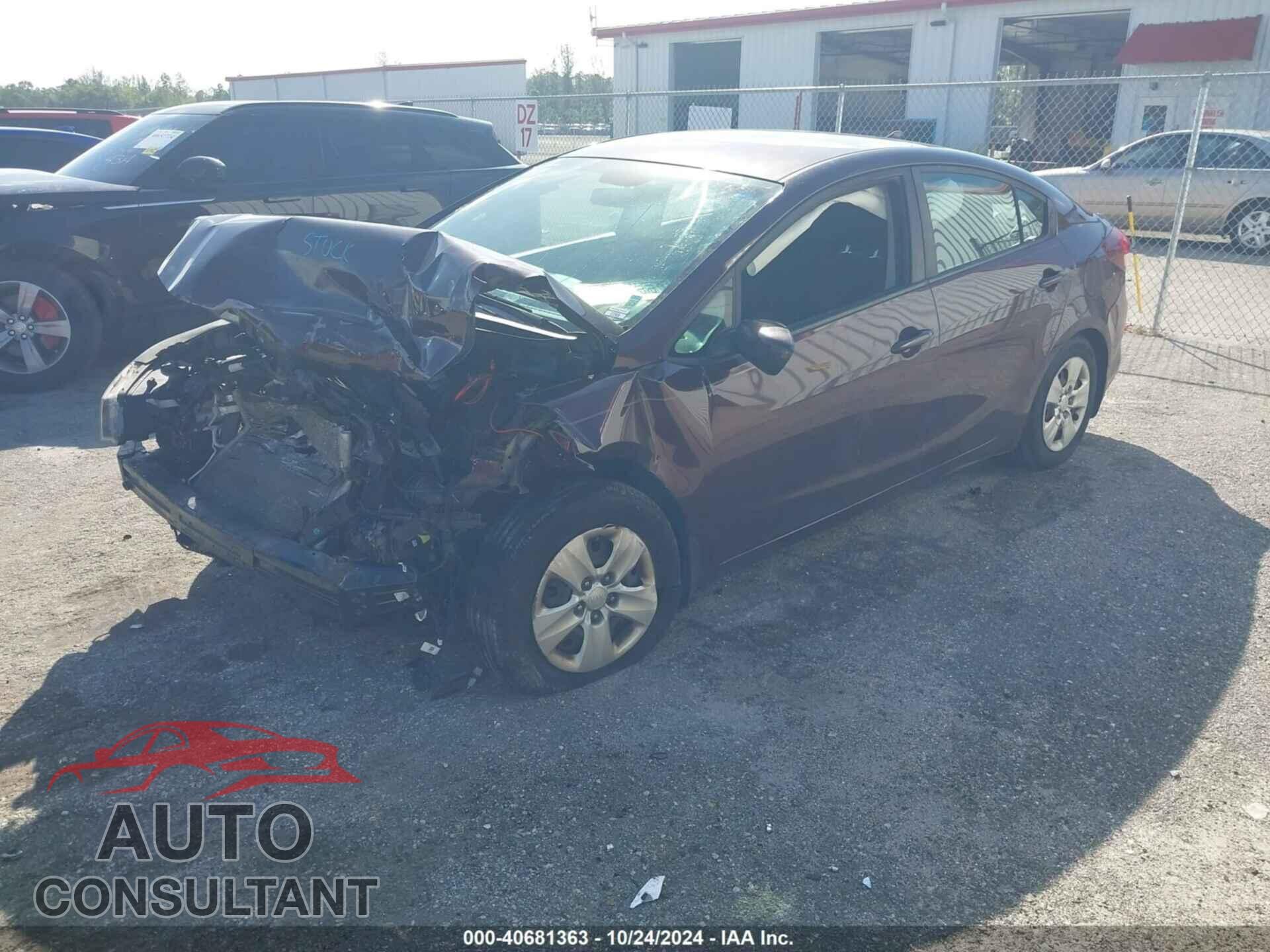 KIA FORTE 2017 - 3KPFK4A72HE044172