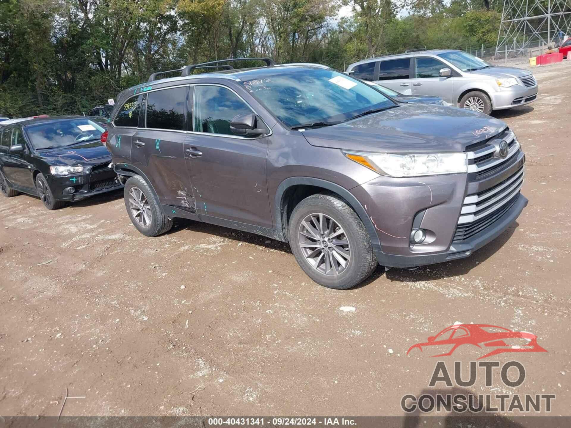 TOYOTA HIGHLANDER 2019 - 5TDKZRFH6KS559553