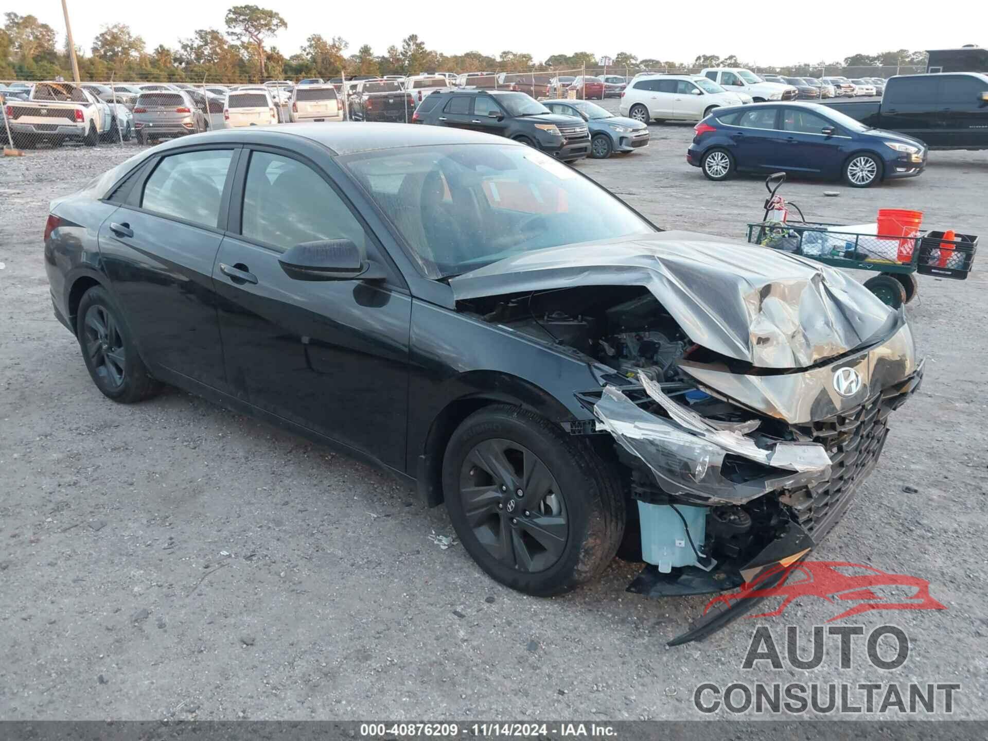 HYUNDAI ELANTRA 2023 - KMHLM4AG7PU602882