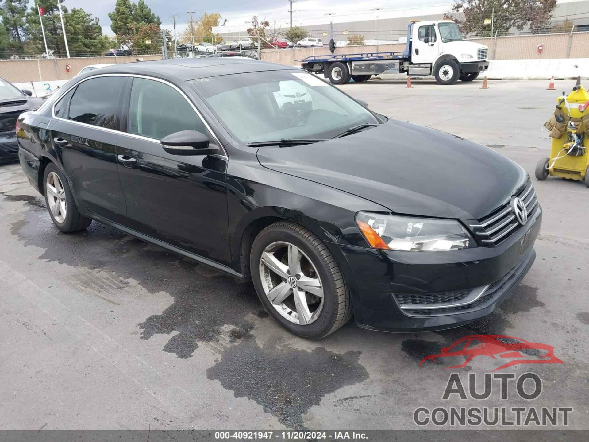 VOLKSWAGEN PASSAT 2012 - 1VWBP7A39CC025730