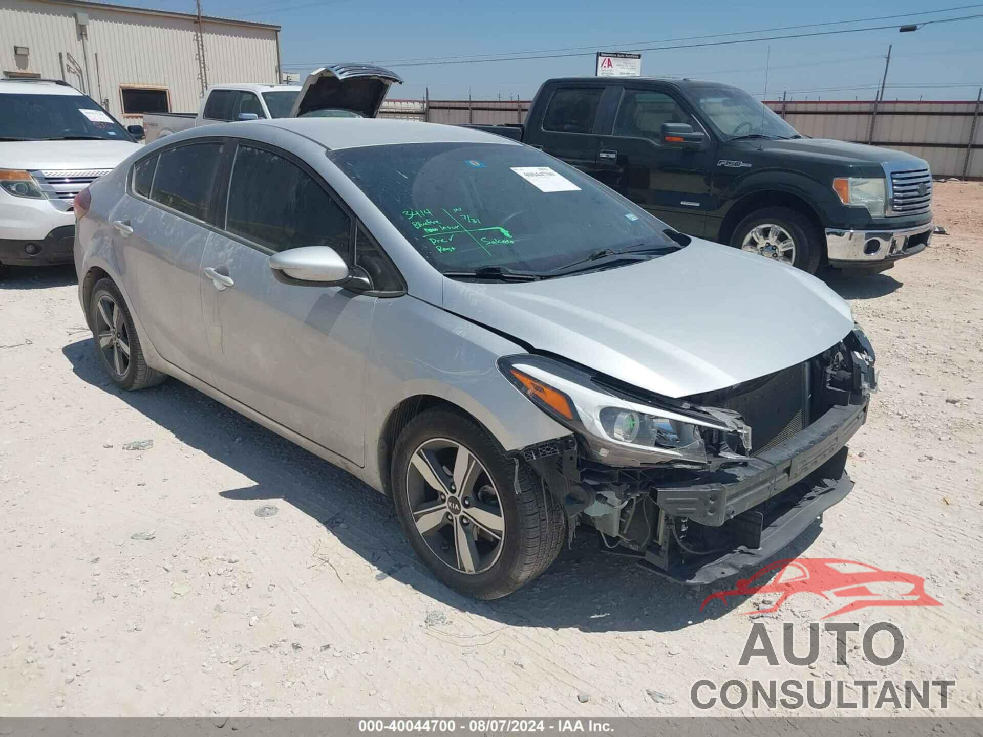 KIA FORTE 2018 - 3KPFL4A76JE259721