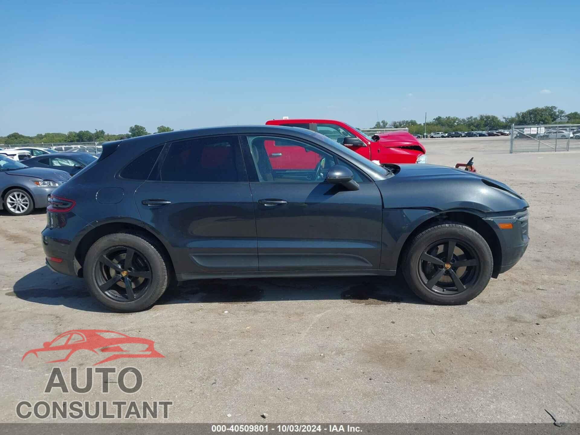 PORSCHE MACAN 2017 - WP1AA2A59HLB07631