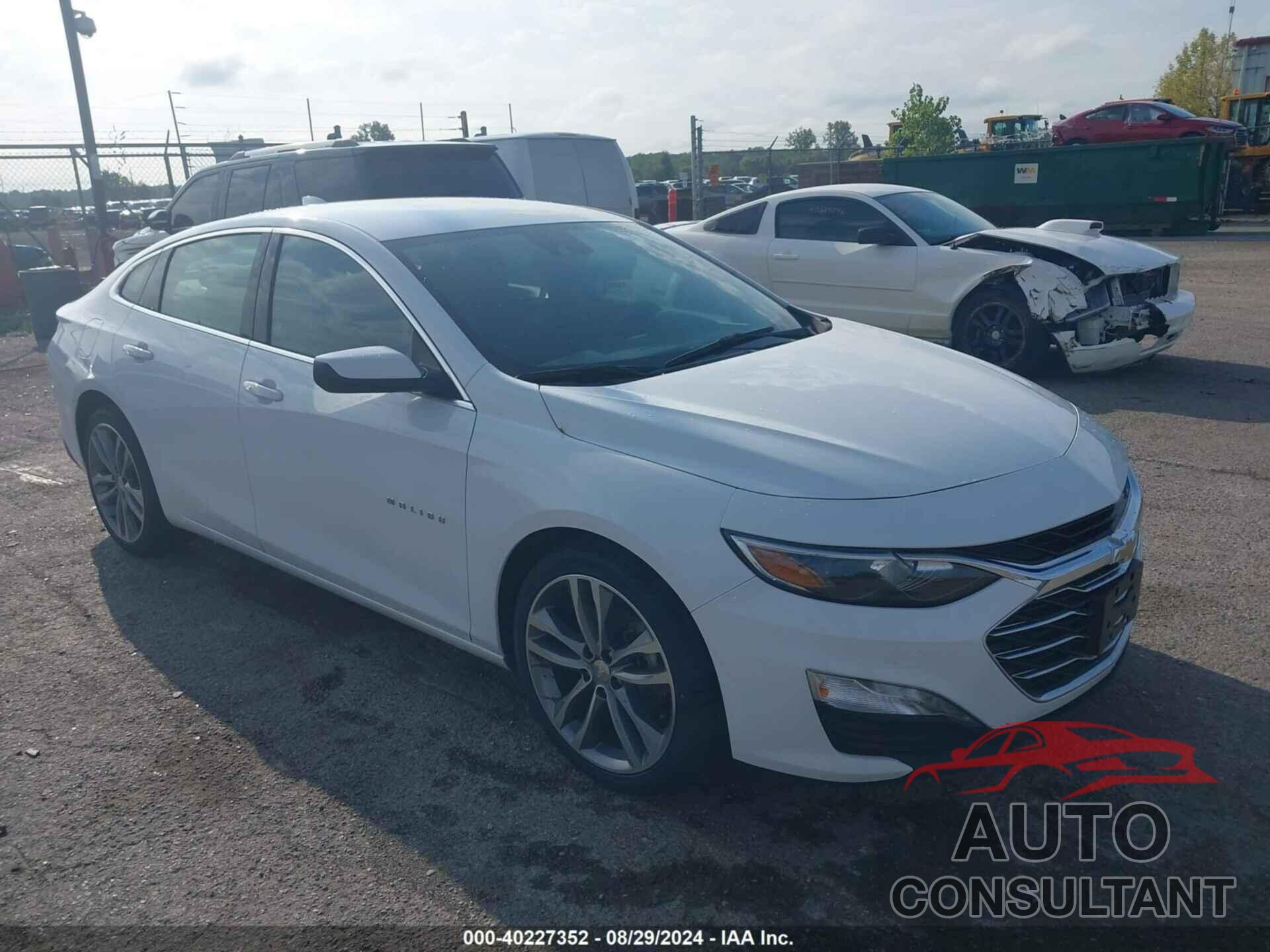 CHEVROLET MALIBU 2023 - 1G1ZD5STXPF182824